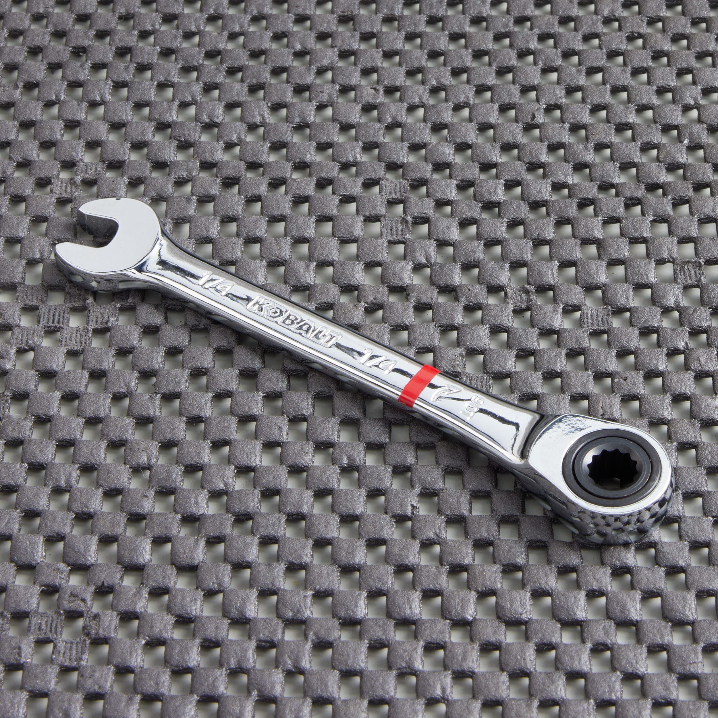 Llave de trinquete estándar (SAE) Kobalt de 1/4 de pulgada 87043