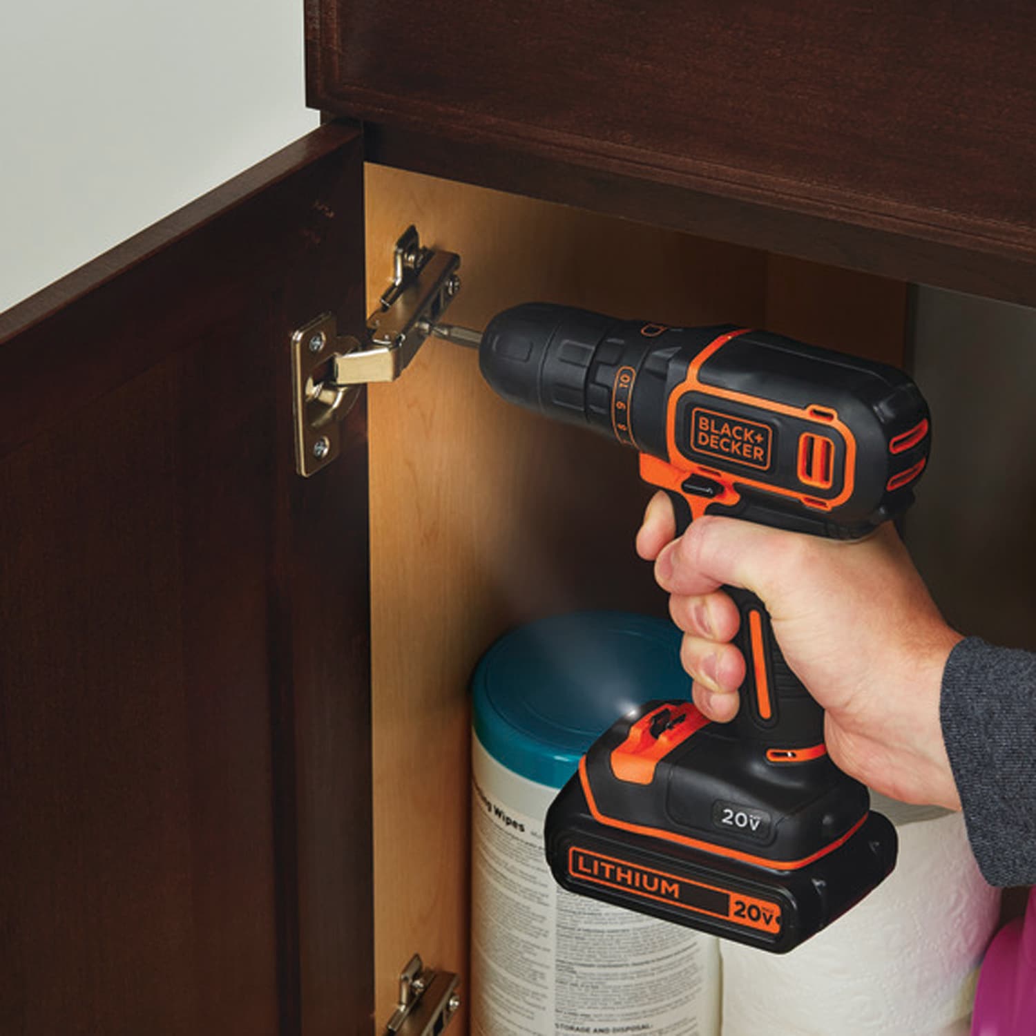 BLACK+DECKER POWERCONNECT Taladro inalámbrico de 20 voltios Max 3/8 pulg. - 1 batería incluida BDCDD120C