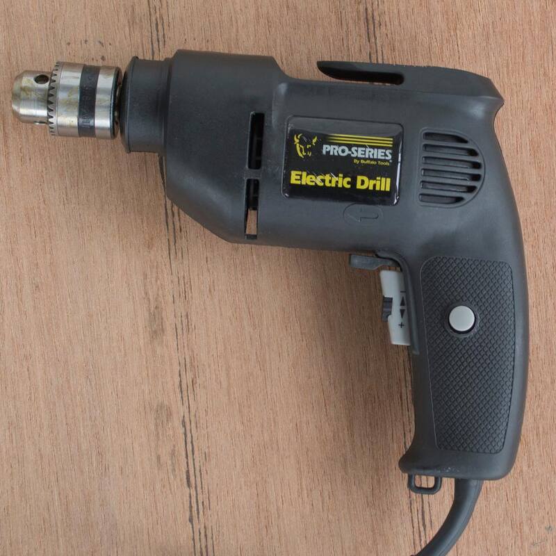 Serie PRO 3.8 amperios Taladro eléctrico de velocidad variable reversible con cable de 3/8 pulgadas - 807844