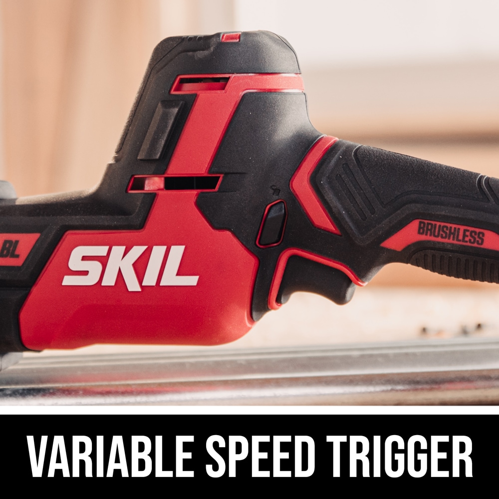 Sierra reciproca inalámbrica sin escobillas SKIL PWR CORE 20 de 20 voltios con velocidad variable (batería incluida) RS5825B-10