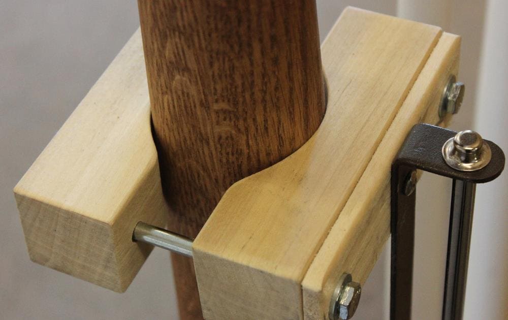 Adaptador para puerta de seguridad de madera natural montada con herrajes 3.75 pulgadas x 1.5 pulgadas de Cardinal Gates