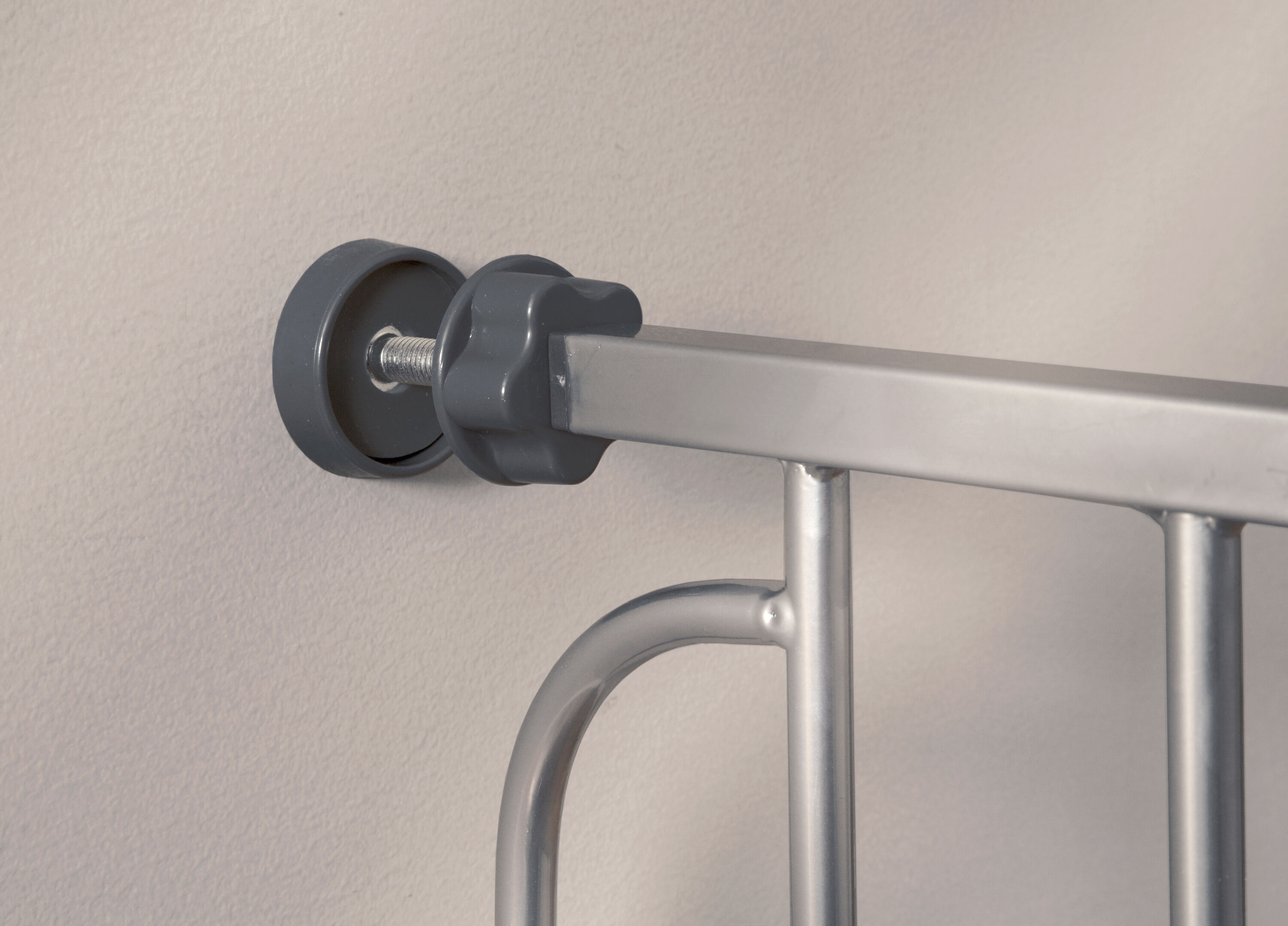 Barrera de seguridad metálica Regalo Easy Step de 36.5 pulgadas x 36 pulgadas, montaje a presión y con herrajes - Platino 1166 P DS