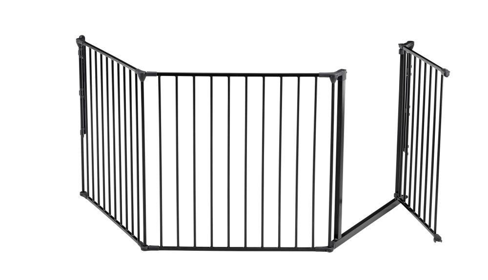 Puerta de seguridad de metal negro montada con hardware de BabyDan de 87.8 pulgadas x 28 pulgadas