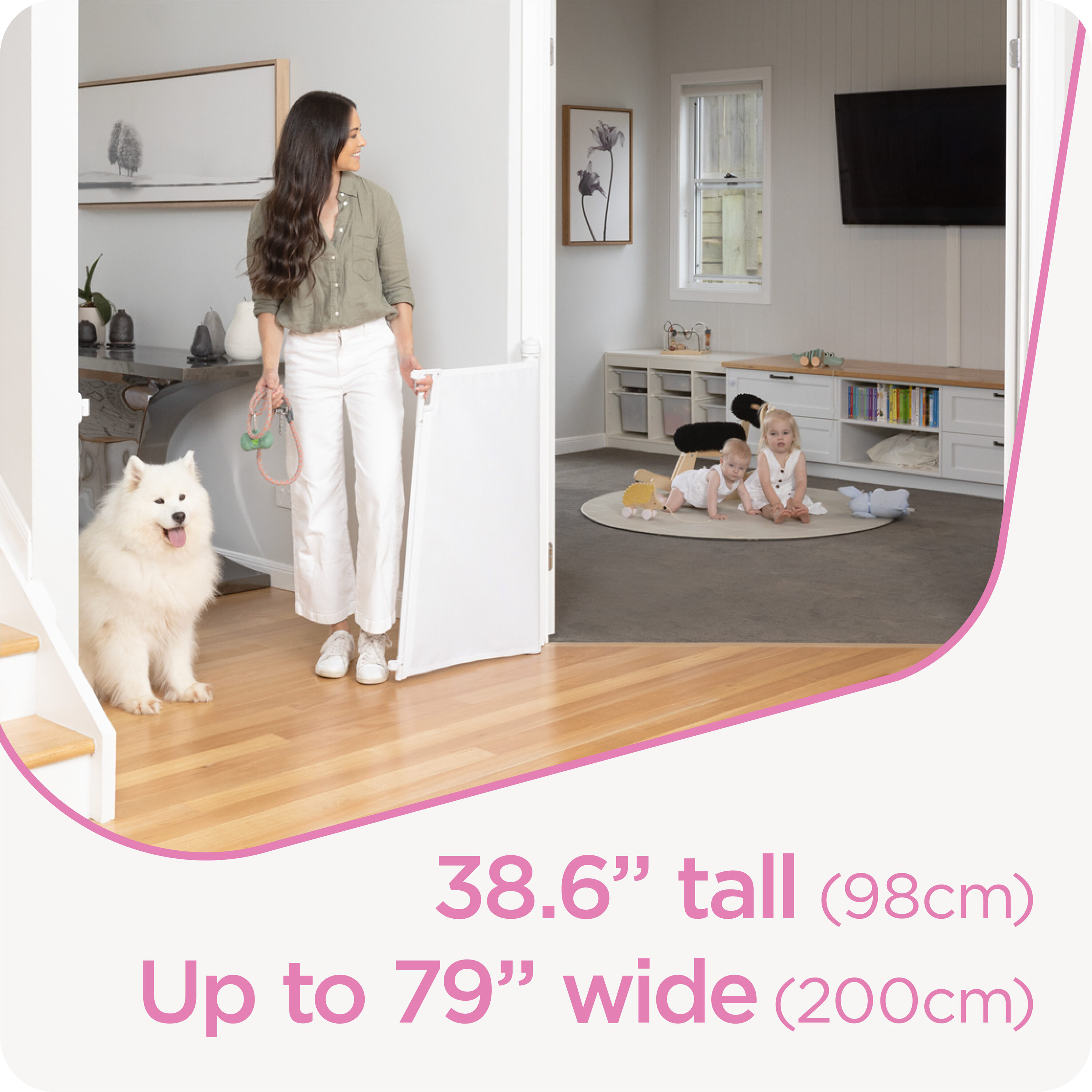 Puerta de seguridad para bebés retráctil definitiva de Perma Child Safety, montaje con hardware, 79 pulgadas x 38.6 pulgadas, color blanco.