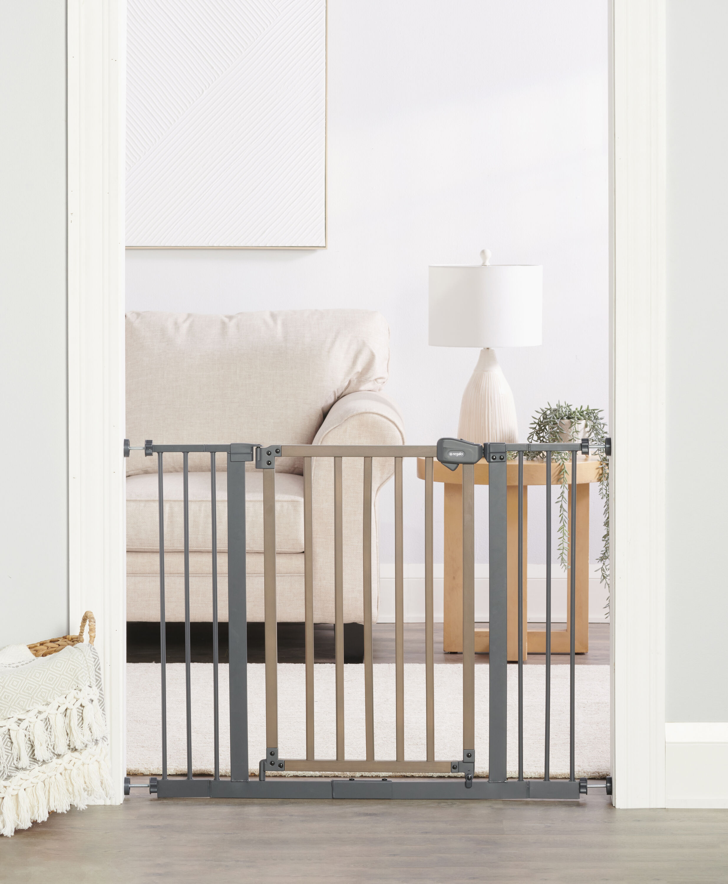 Puerta de seguridad de madera marrón gris de 39.5 pulgadas x 30 pulgadas para el hogar Heritage Regalo