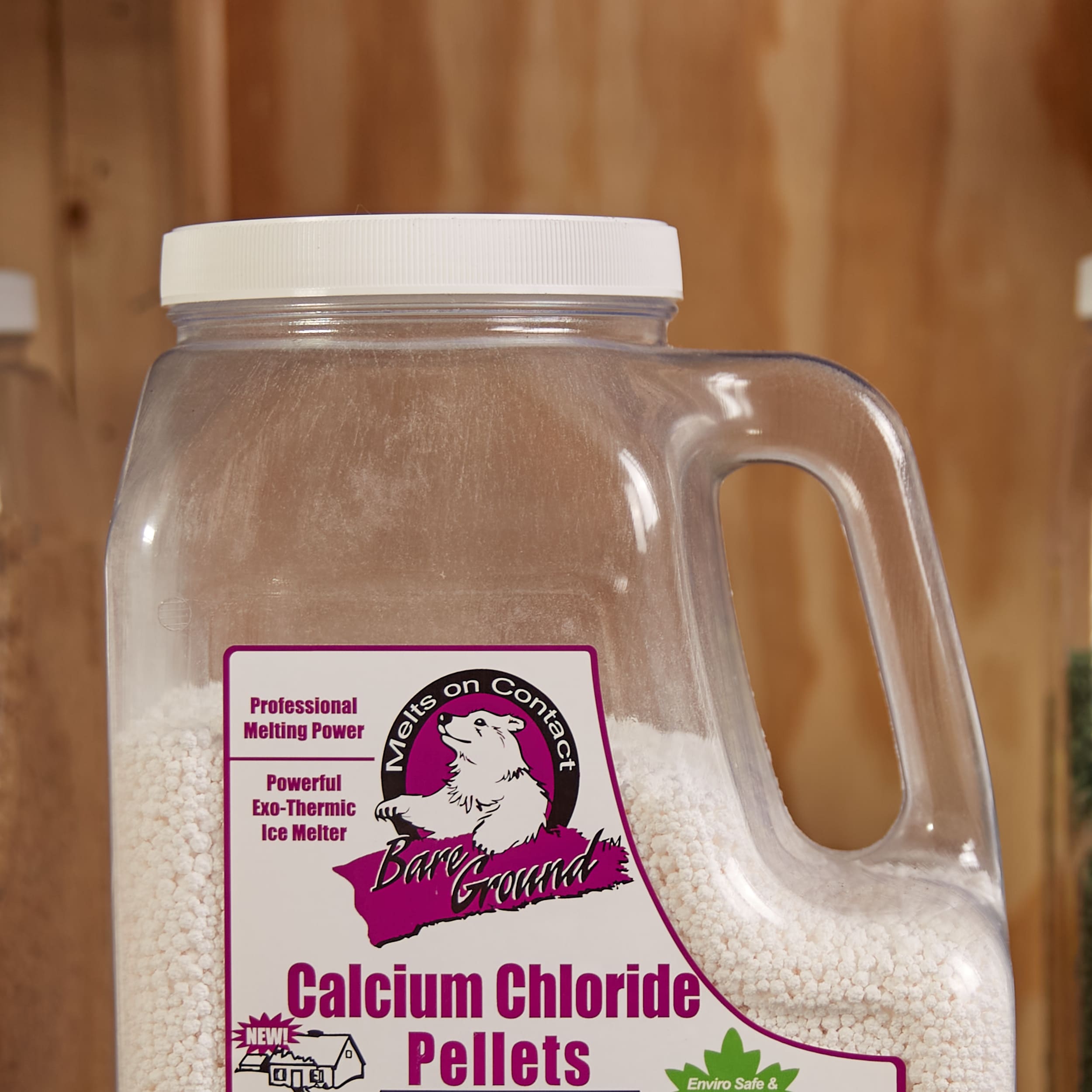 - Pellets de cloruro de calcio actúan rápido Bare Ground 7 lb Natural Más seguro para mascotas Derretimiento de hielo BGCCP-12