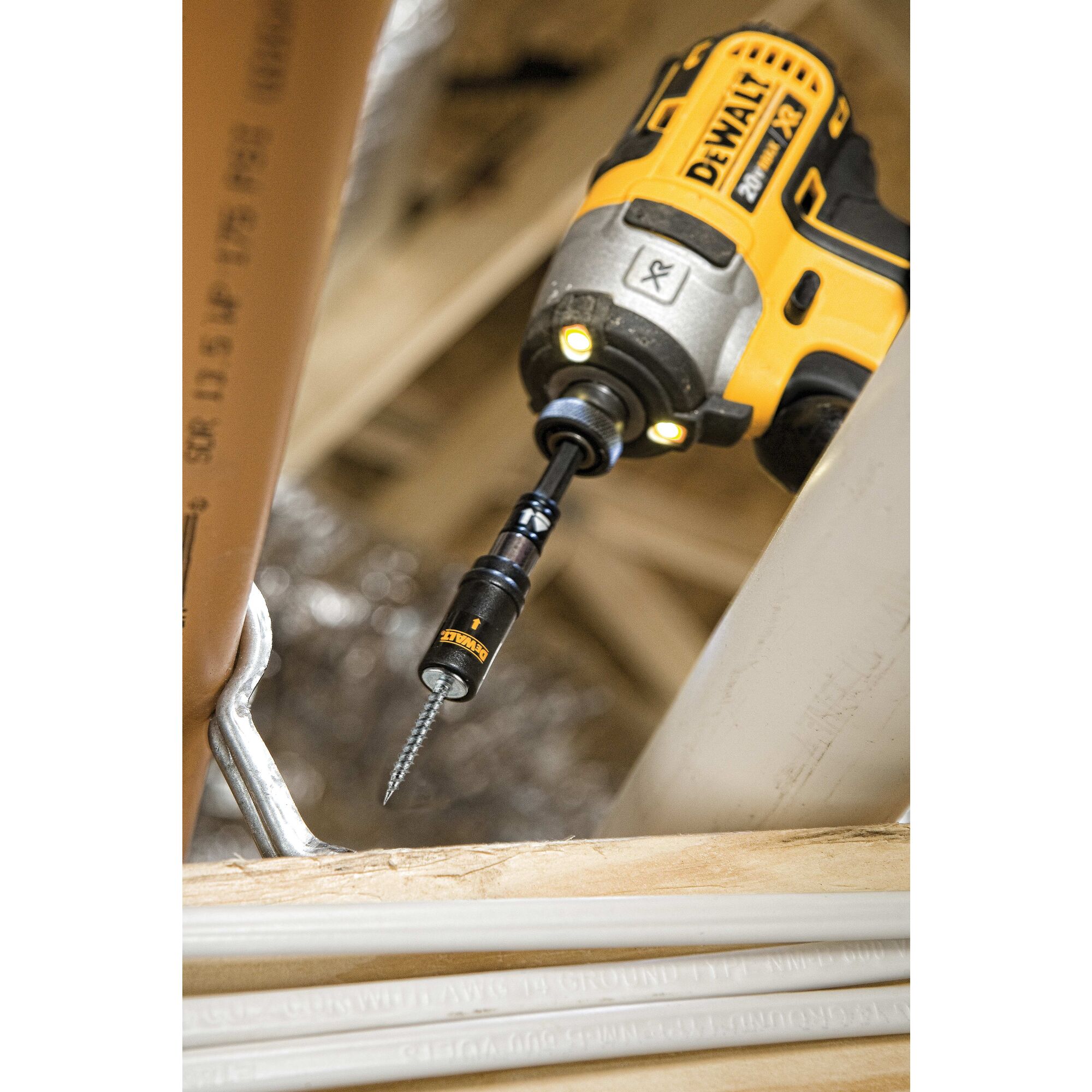 Punta de destornillador de impacto DEWALT FlexTorq de 1/4 pulgadas x 1 pulgada cuadrada/Robertson 2 piezas DWA1SQ2IR-Z