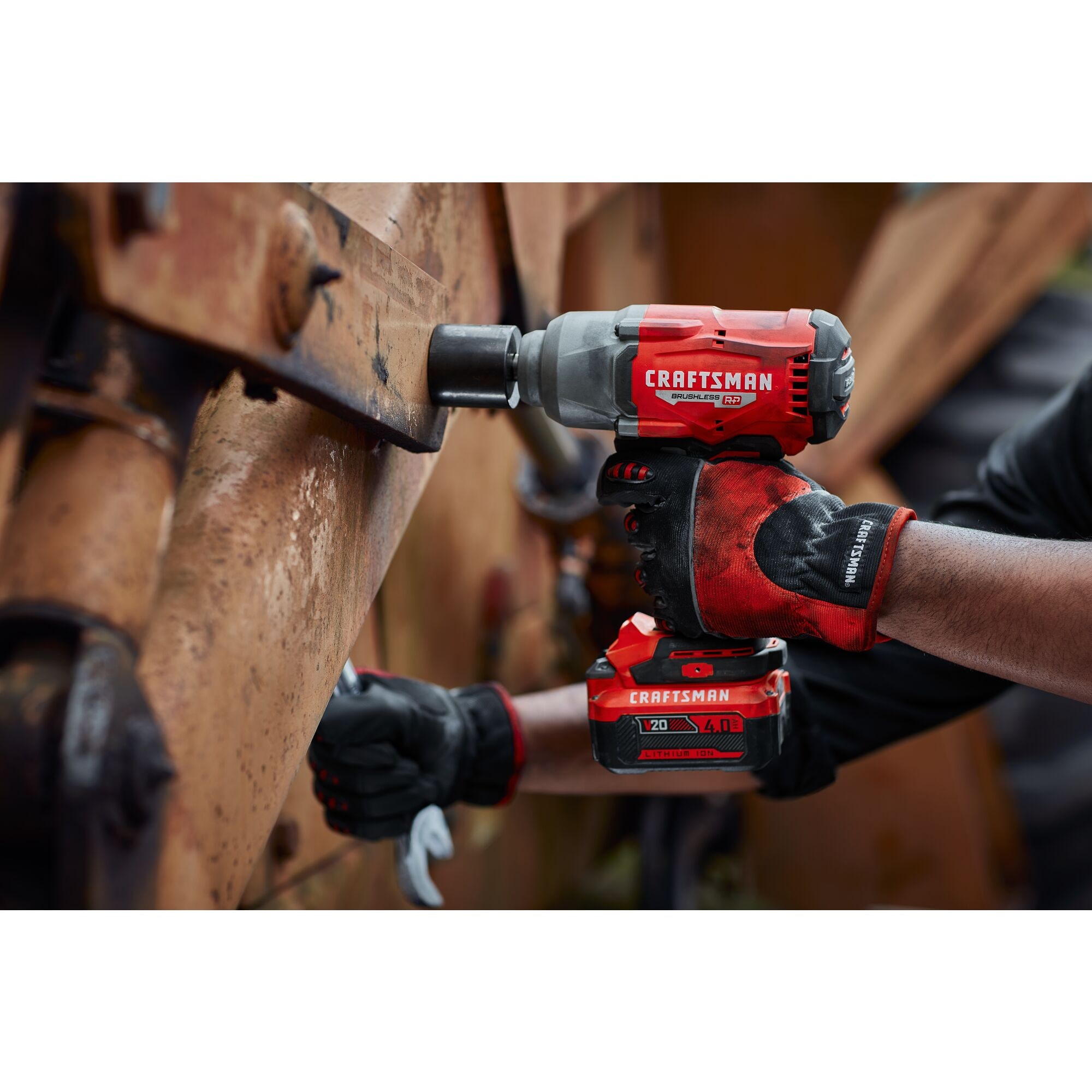 Llave de impacto inalámbrica CRAFTSMAN V20 RP de 20 voltios con velocidad variable máxima y sin escobillas de 1/2 pulgadas (batería incluida) CMCF940M1