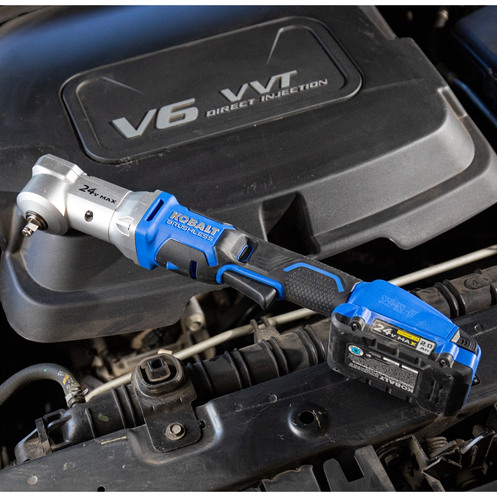 Llave de impacto inalámbrica Kobalt de 24 voltios con motor sin escobillas de velocidad variable de 3/8 pulgadas KRAIW 124B-03
