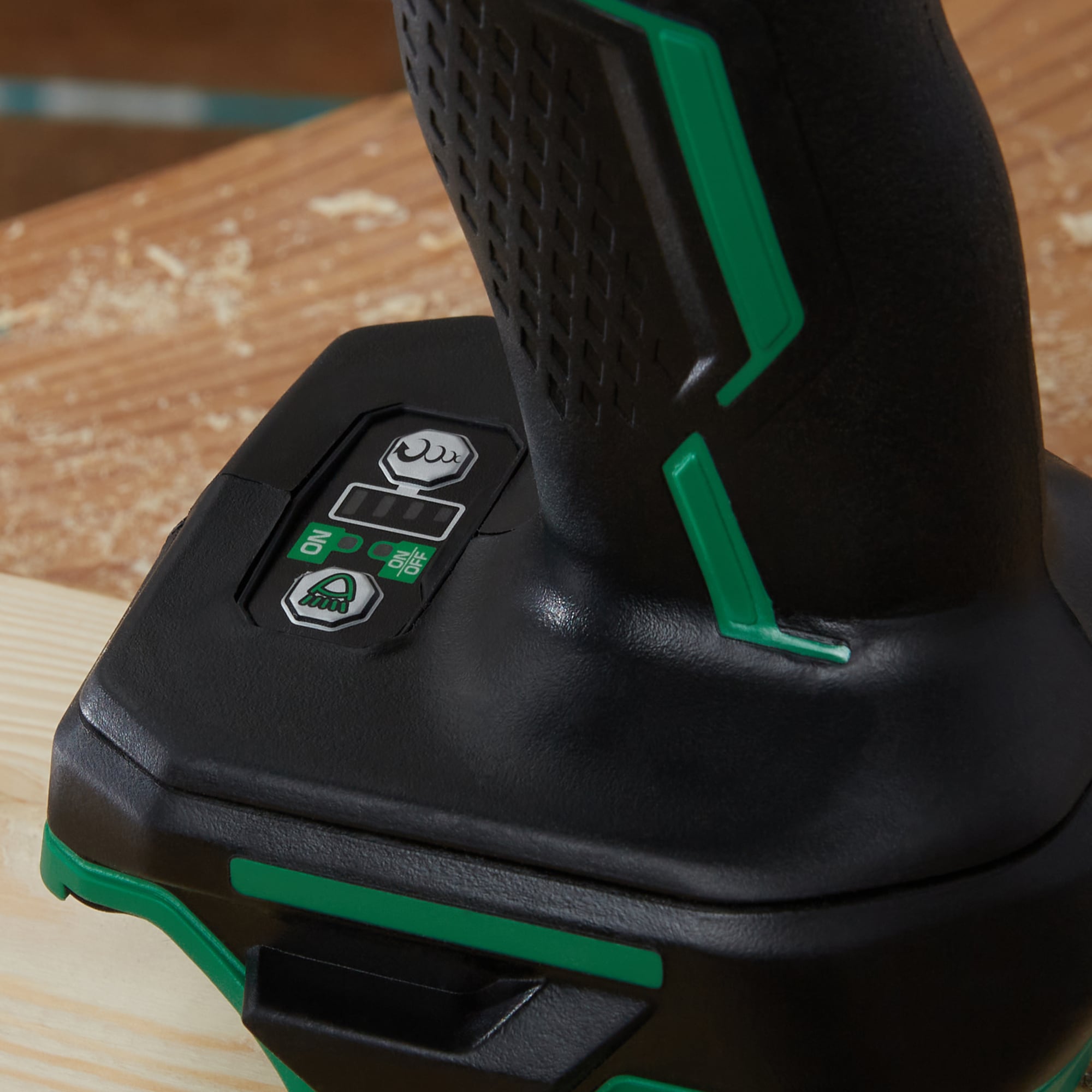 Llave de impacto inalámbrica con capacidad híbrida de 36 voltios y velocidad variable sin escobillas de 1/2 pulgada.