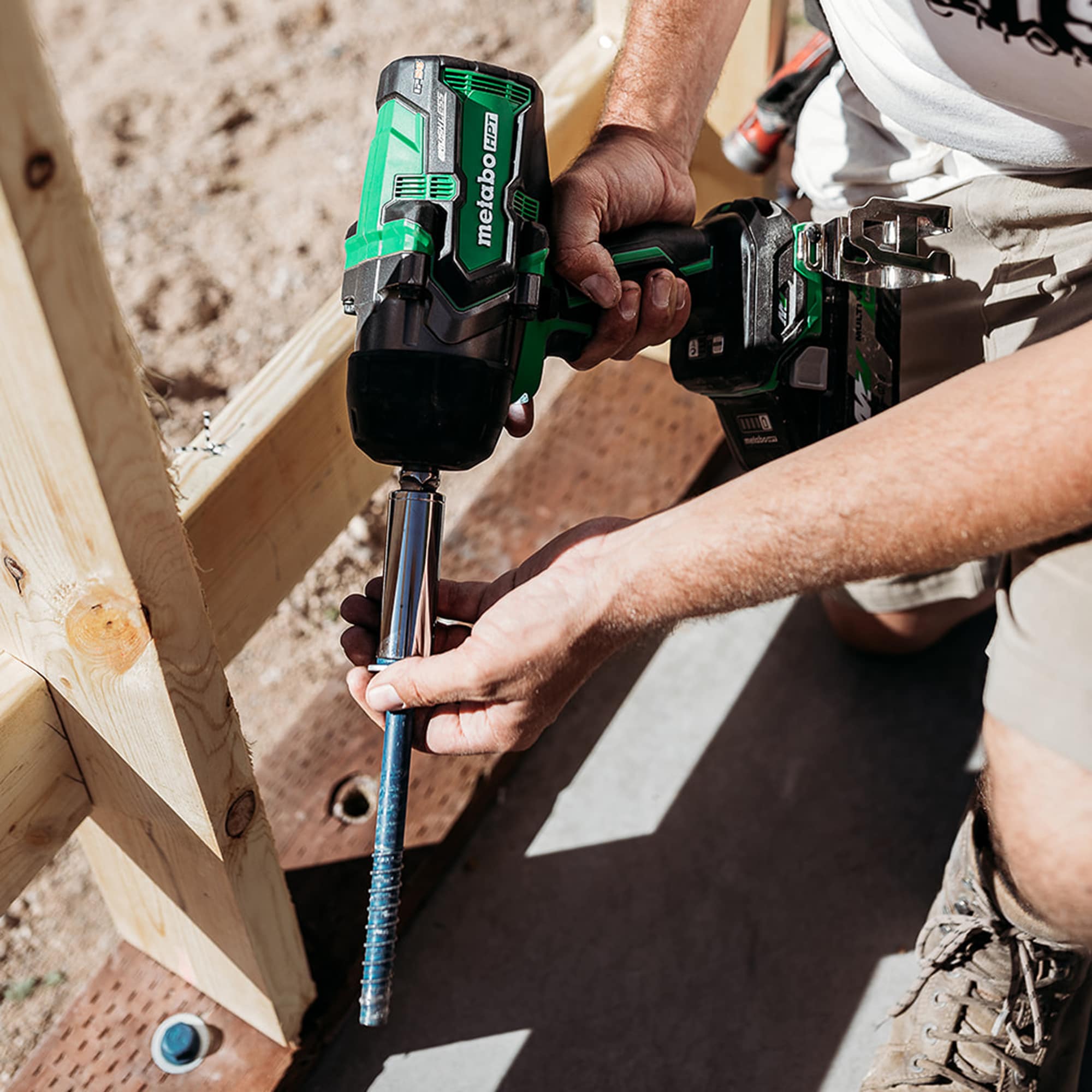 Llave de impacto inalámbrica Metabo HPT 36 voltios con variación de velocidad sin escobillas de 3/4 pulgadas, cuadro cuadrado WR36DFQ4M