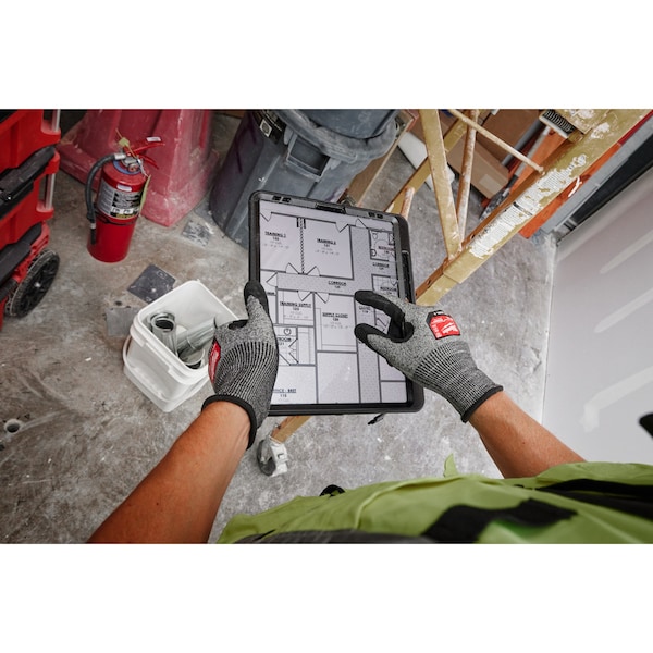 Guantes sumergibles resistentes al corte de Milwaukee Tool, nivel de corte A3, calibre 18, tamaño grande - 48-73-7132.