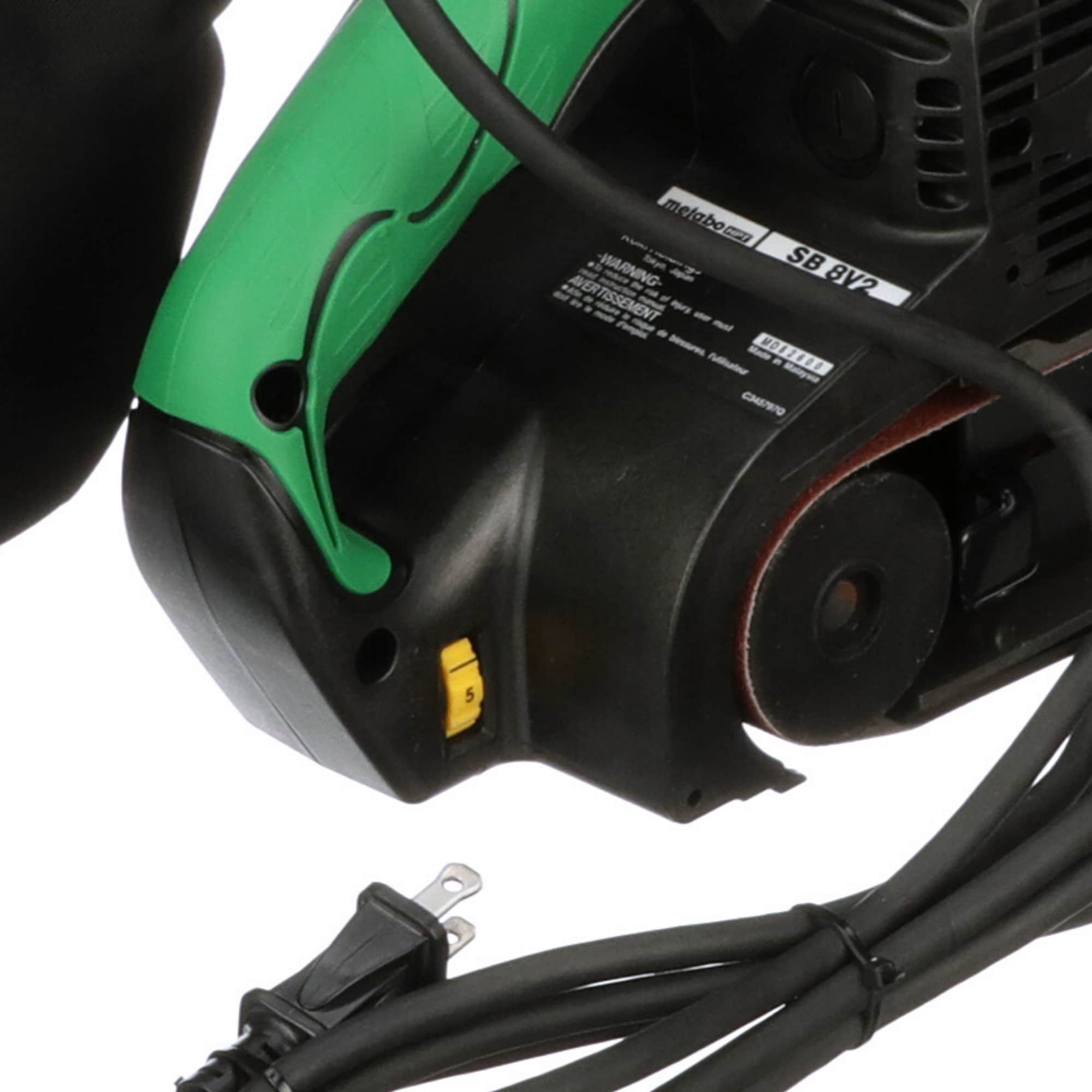 Lijadora de banda Metabo HPT de 9 amperios con gestión de polvo SB8V2M