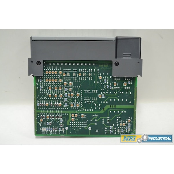 Allen Bradley Módulo de E/S de combinación analógica SLC 500 Ser A - 1746-NIO4I