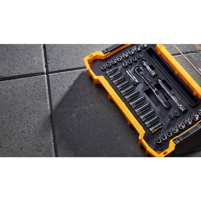 Juego de dados de 3/8 de pulgada DEWALT con bandeja Toughsystem (37 piezas) - DWMT45400