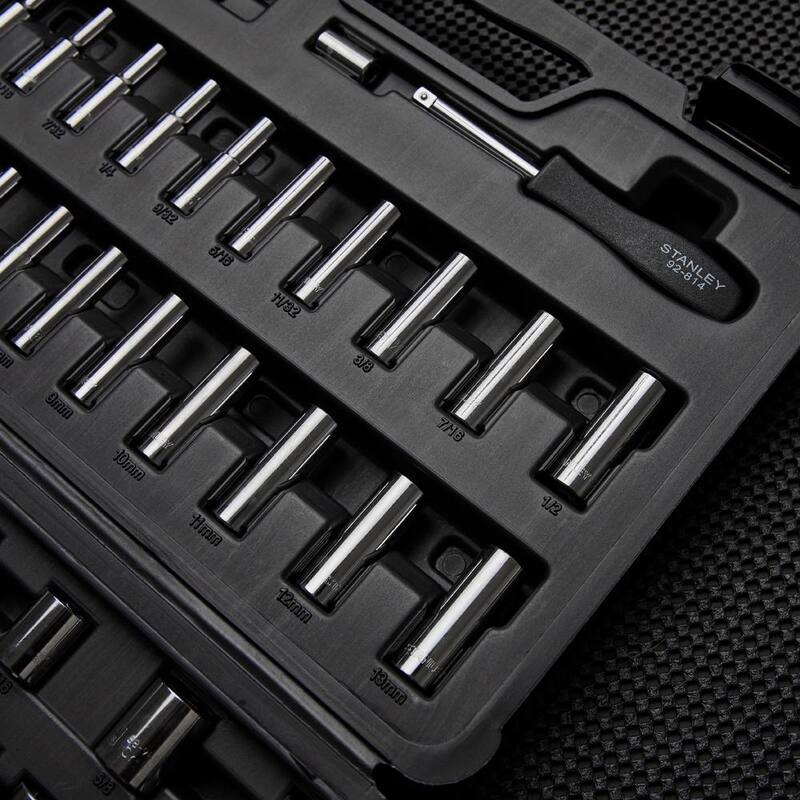Juego de dados Stanley de 1/4 pulgadas y 3/8 pulgadas (85 piezas) - STMT71651
