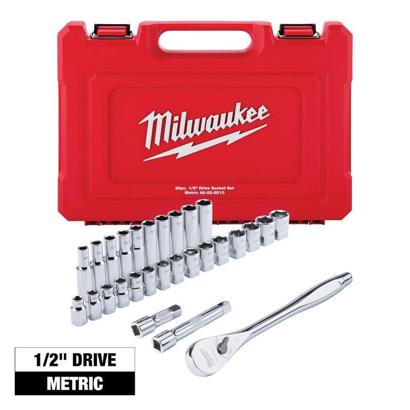 Conjunto de herramientas de mecánica con trinquete y dados métricos de 1/2 pulg. Milwaukee (28 piezas) - 48-22-9510.