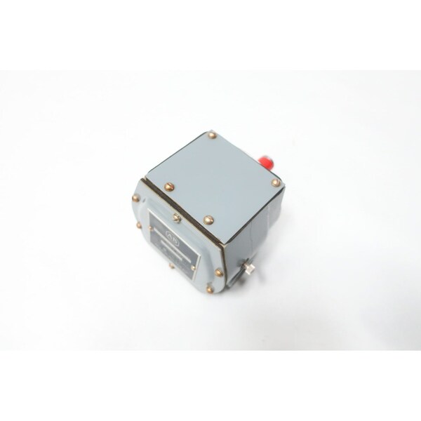 Interruptor de velocidad 15-60RPM 600V-AC Allen Bradley - 808-G4