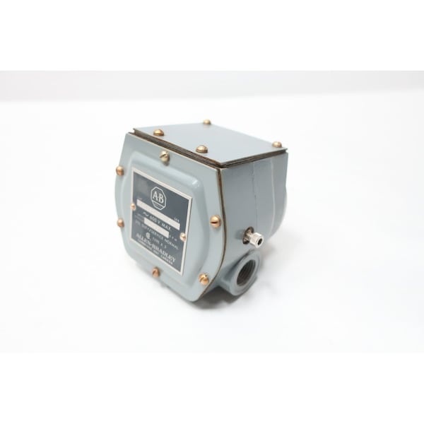 Interruptor de velocidad 15-60RPM 600V-AC Allen Bradley - 808-G4