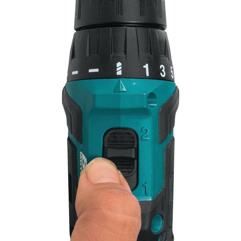 Kit de taladro inalámbrico Makita 12V max CXT de 3/8 pulgadas con tecnología de iones de litio sin escobillas, incluye (2) baterías (2.0 Ah), cargador y estuche rígido - FD07R1