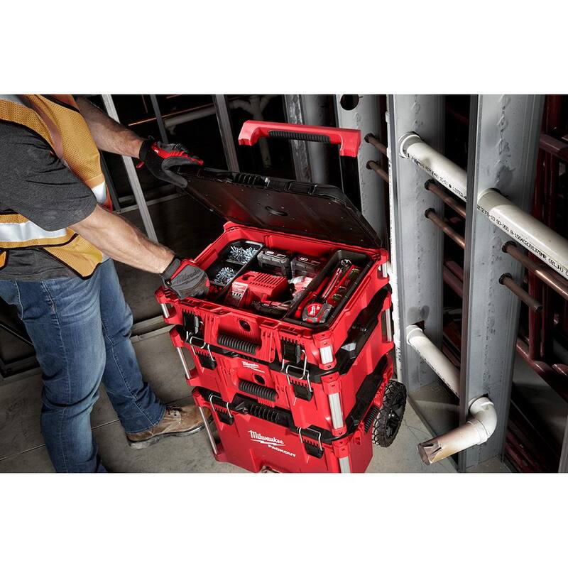 Juego de herramientas mecánicas Milwaukee de 3/8 pulgadas con Trinquete SAE/Métrico y Dados (56 piezas) con caja de herramientas PACKOUT de 22 pulgadas - 48-22-9008-48-22-8424