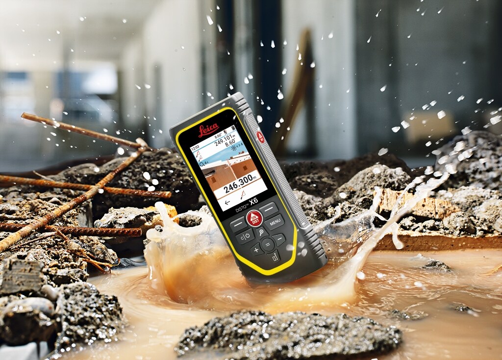 Medidor de distancia láser rojo para interiores y exteriores de Leica Geosystems de 800 pies con pantalla retroiluminada y compatibilidad con Bluetooth X6 PRO-KIT