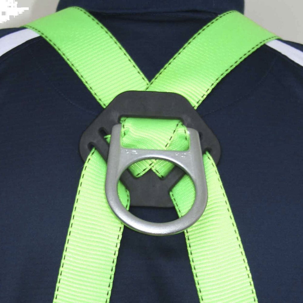 Arnes de seguridad completo, ligero y ajustable de PeakWorks, con lanyard de 6 pies y ganchos de seguridad, incluye bolsa de malla para transportar, kit de cumplimiento, color verde, medidas 19 pulgadas de alto por 17 pulgadas de largo por 14 pulgadas de ancho, ajuste universal V8252306.