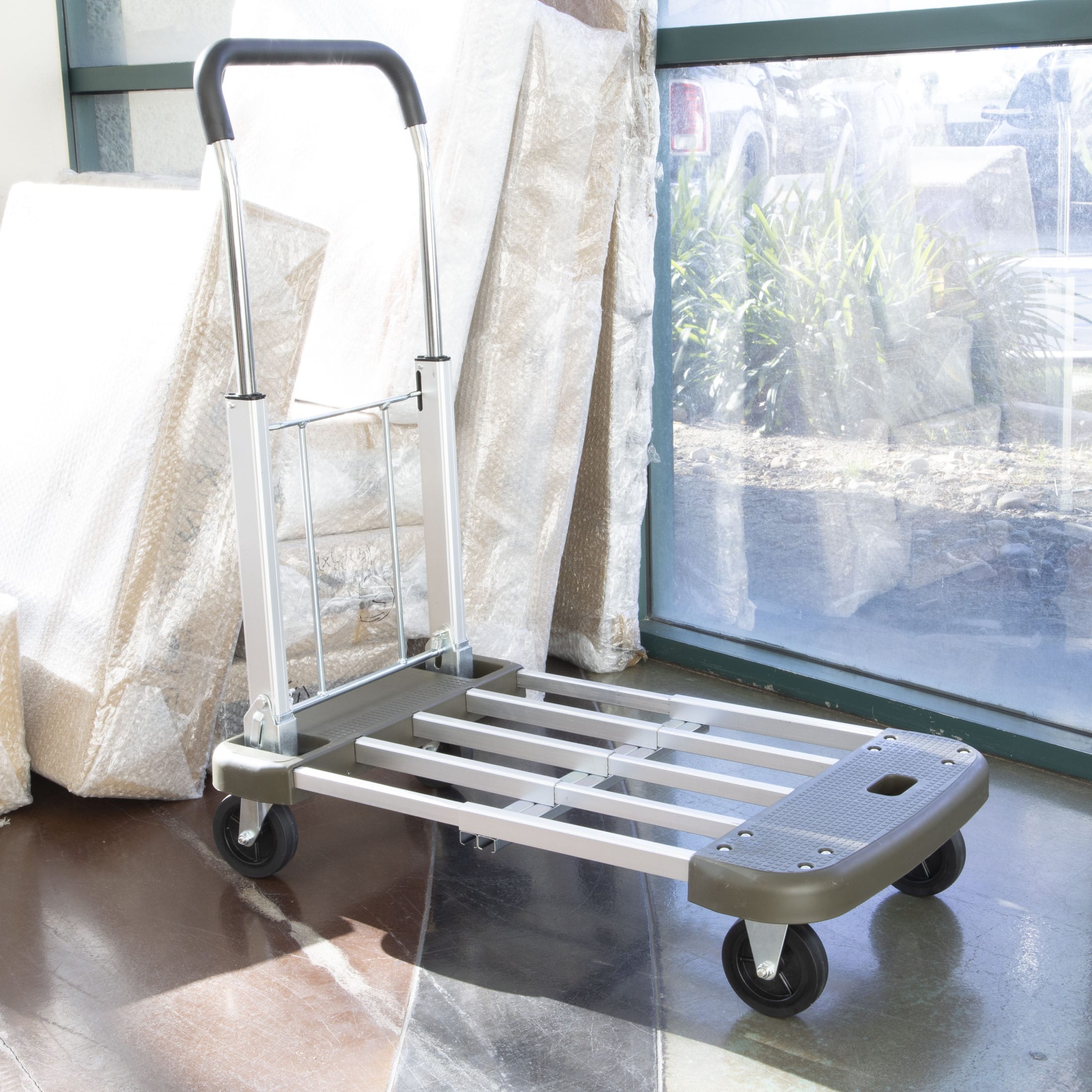 Carrito de aluminio Mount-It! con capacidad de 300 libras y 4 ruedas en varios colores/acabados MI-950