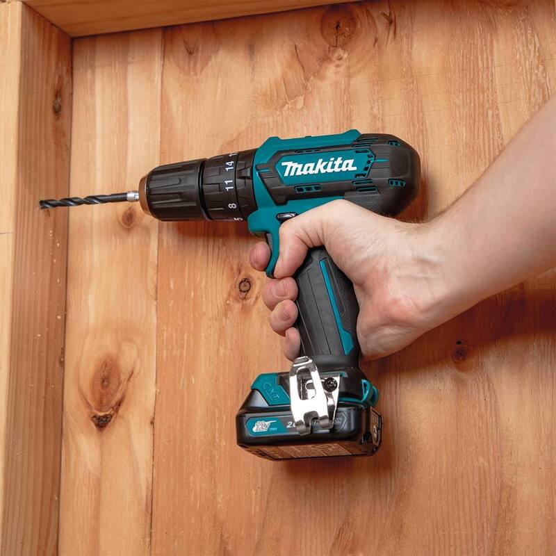 Kit de Martillo Atornillador Makita 12V max CXT de 3/8 pulgadas con batería de iones de litio de 2.0 Ah - PH06R1