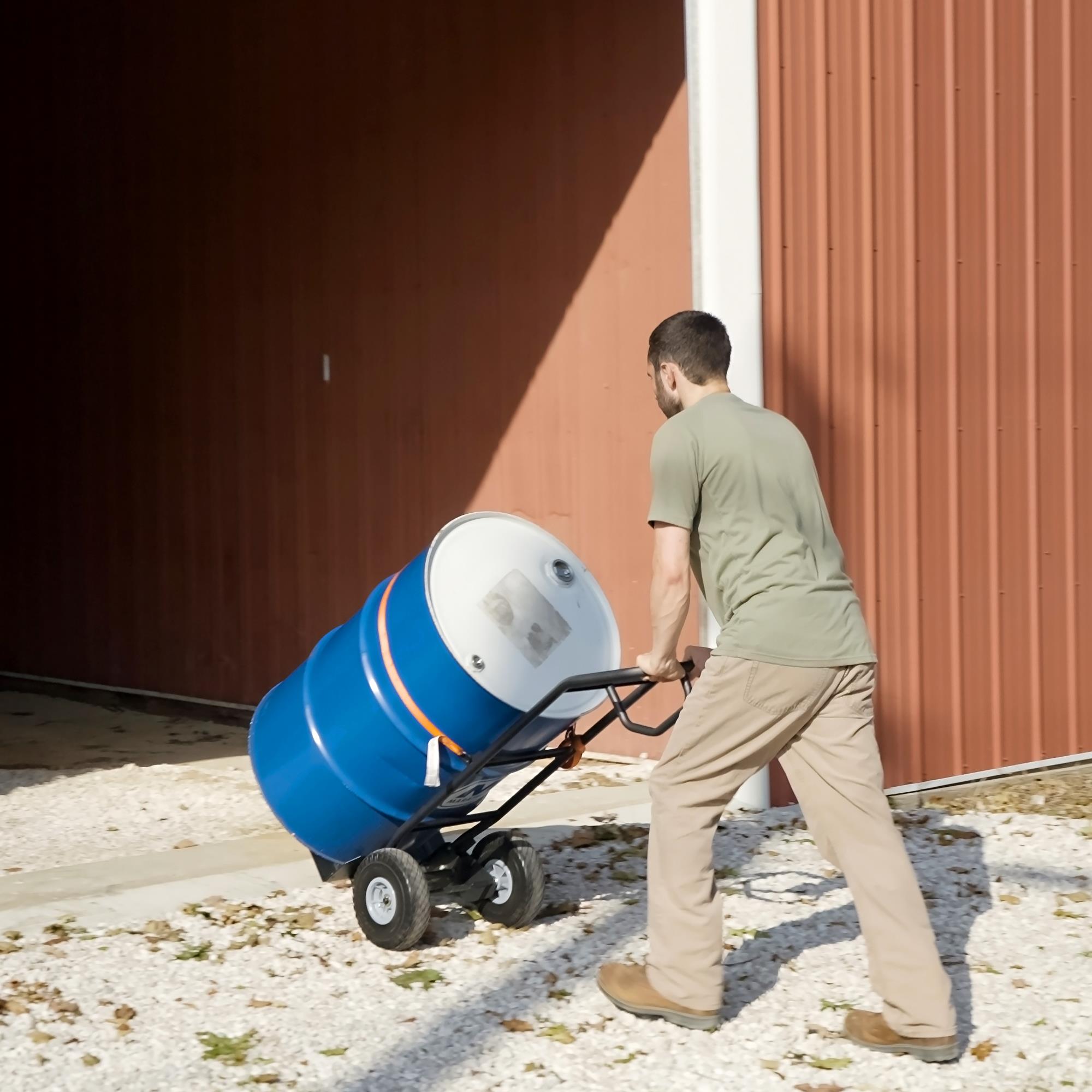Carretilla de mano de servicio pesado de acero negro con capacidad de 800 lbs y 2 ruedas de Cosco 12188BLK1E