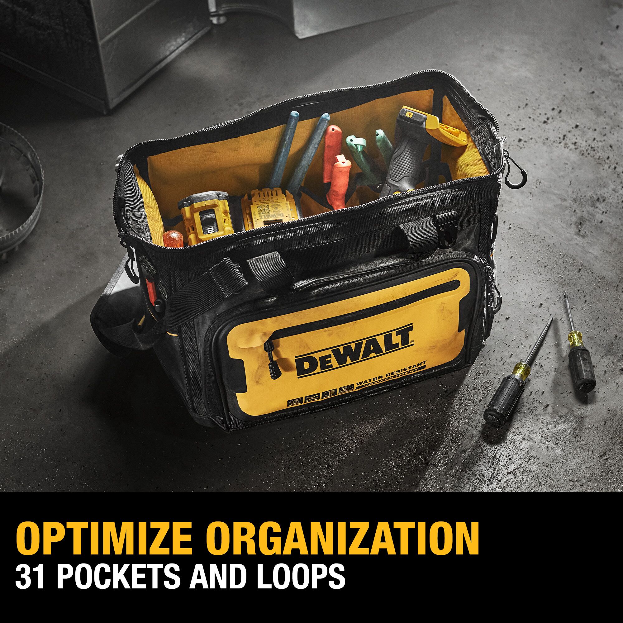 Bolso para herramientas con cierre DEWALT de nylon balístico negro/amarillo 11 pulgadas de ancho x 11.75 pulgadas de profundidad x 16.125 pulgadas de largo DWST560103