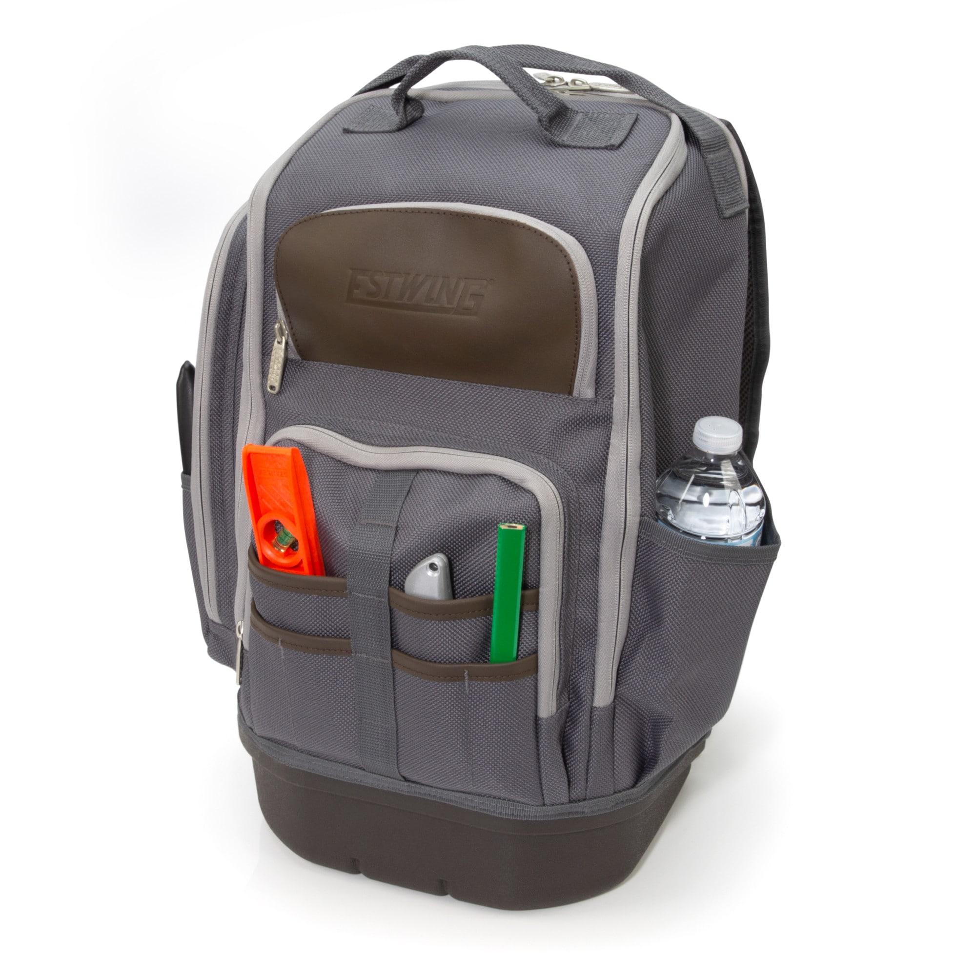 Mochila con cierre Estwing gris/marrón de poliéster de 20 pulgadas de ancho x 12.5 pulgadas de profundidad x 10 pulgadas de largo 94759