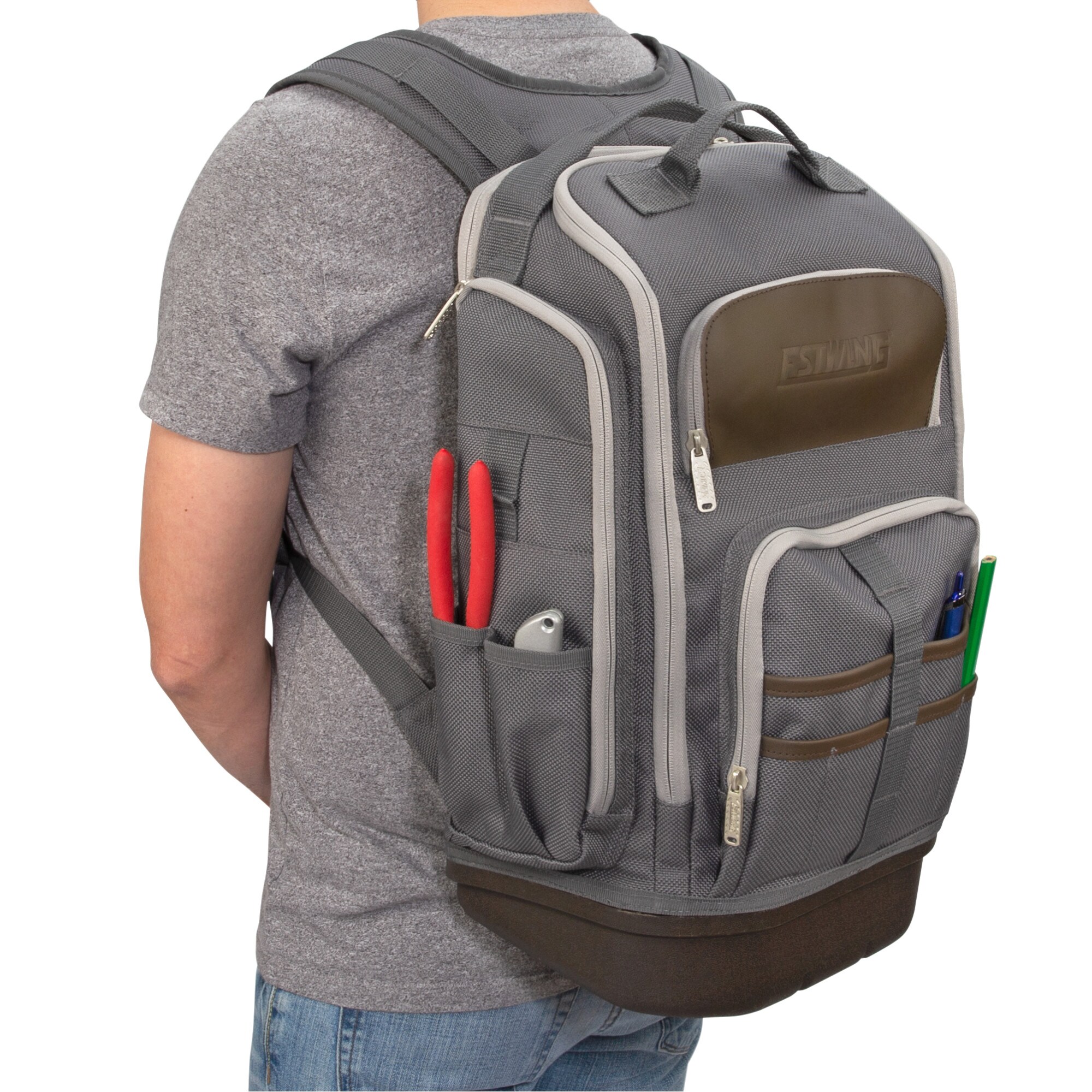 Mochila con cierre Estwing gris/marrón de poliéster de 20 pulgadas de ancho x 12.5 pulgadas de profundidad x 10 pulgadas de largo 94759