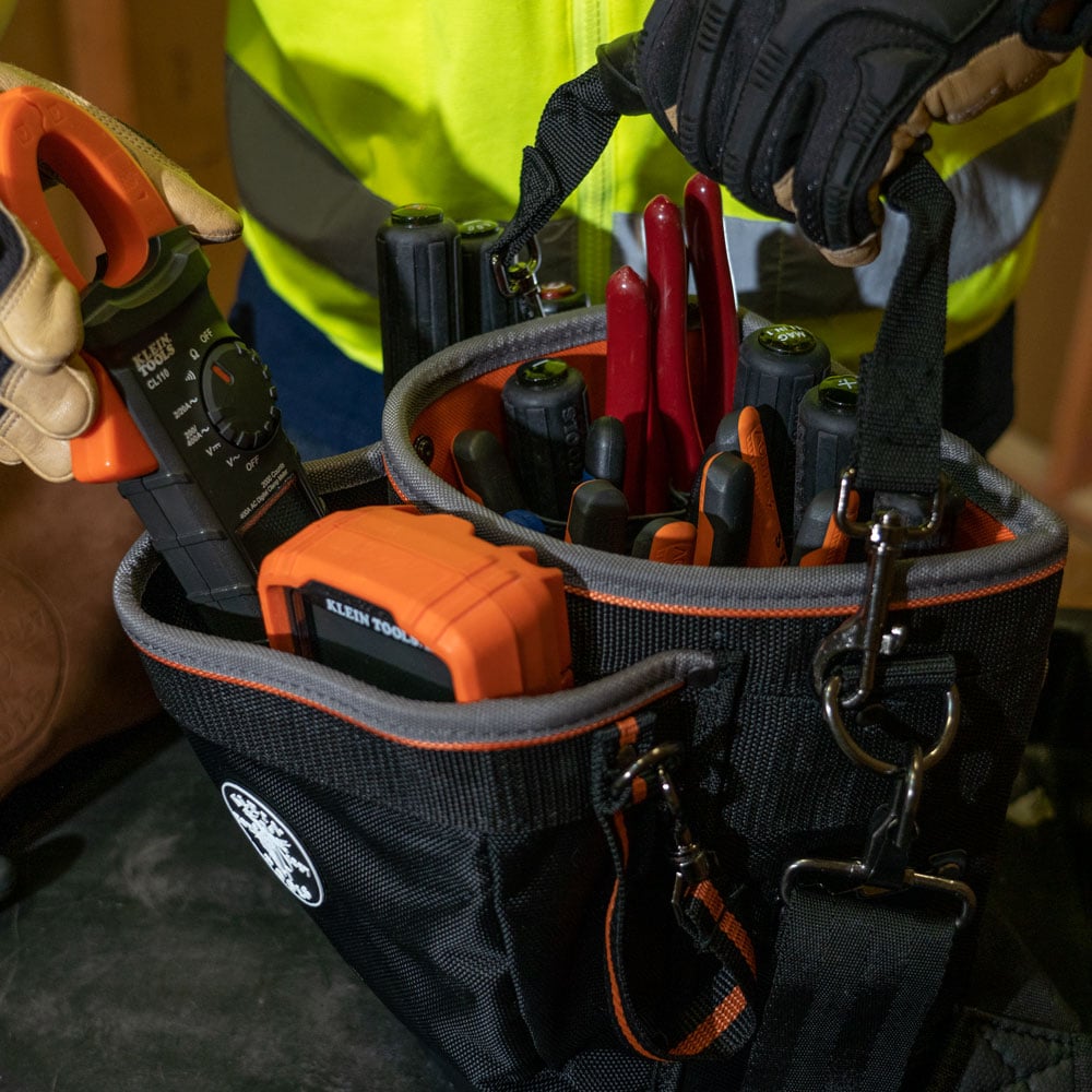 Bolsa para herramientas de Klein Tools, Bolsa de hombro Tradesman Pro, 14 bolsillos, 10 pulgadas 55419SP14