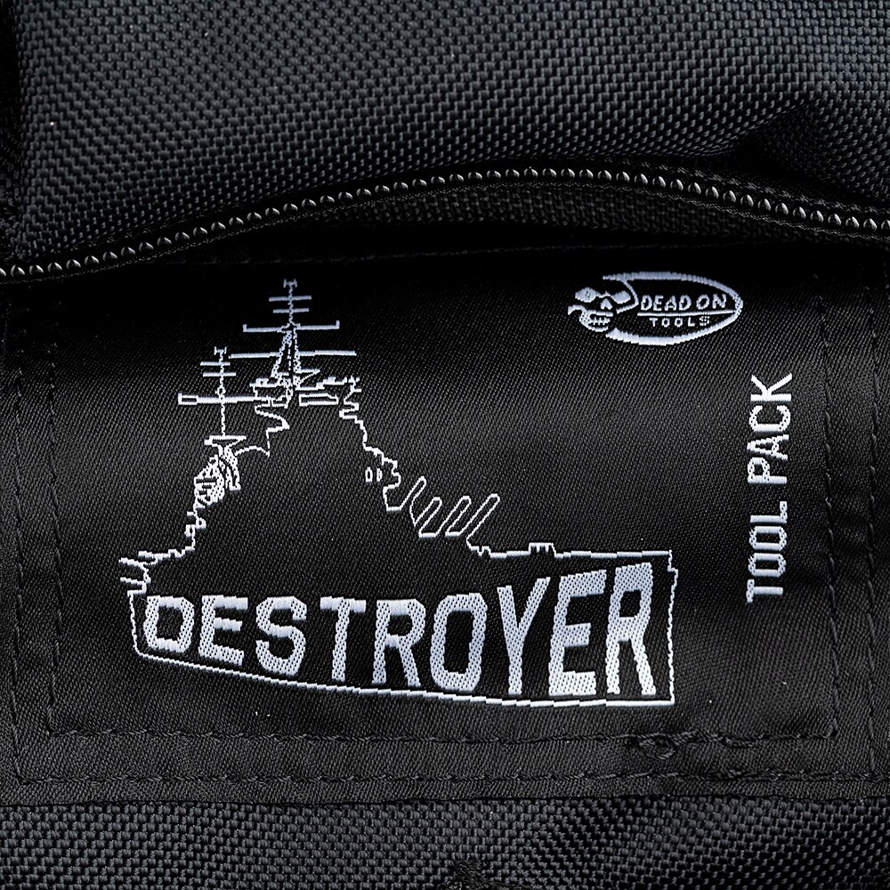 Mochila Dead On Destroyer Tech Pack Negro Poliéster 16 pulgadas de ancho x 9.5 pulgadas de profundidad x 19 pulgadas de largo con cierre de cremallera DO-DES