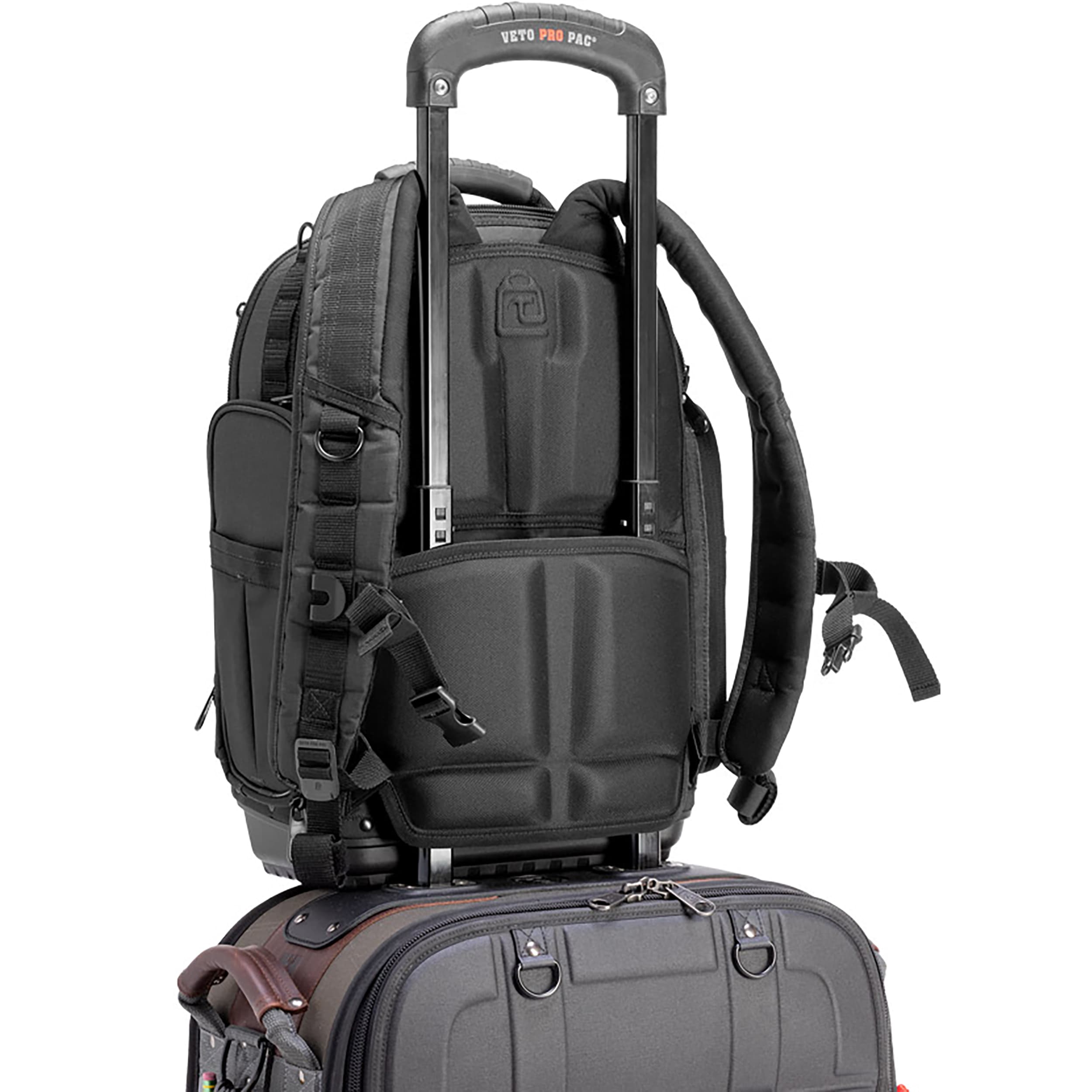 Mochila con cierre Veto Pro Pac CAMO - Mossy Oak Country DNA Nylon 16 pulgadas de ancho x 10 pulgadas de profundidad x 19.5 pulgadas de largo VPP10536