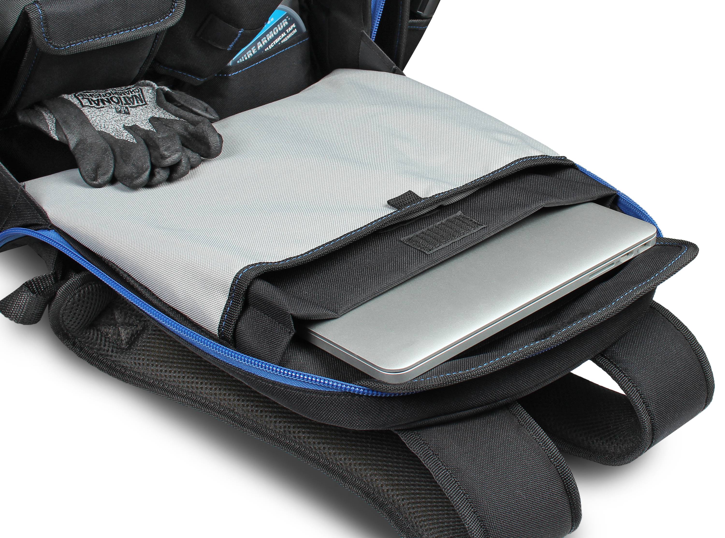 Mochila con cierre IDEAL Pro Series de poliéster negro de 16 pulgadas de ancho x 10.5 pulgadas de profundidad x 19 pulgadas de largo