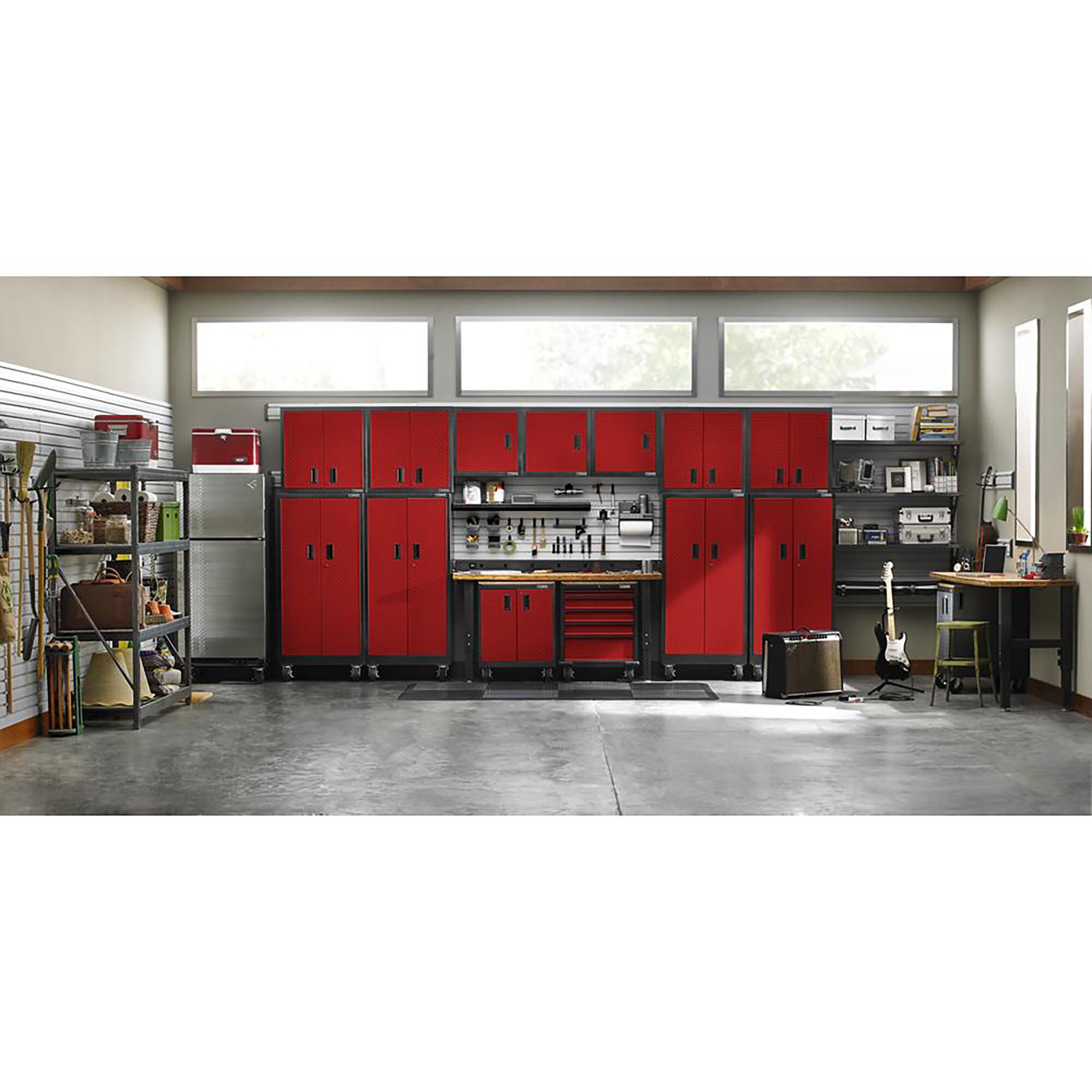 Gabinete de garaje de acero, independiente o montado en la pared, en rojo, Gladiator Premier Tall GearBox 30.0 pulgadas de ancho x 65.25 pulgadas de alto x 18.0 pulgadas de profundidad.