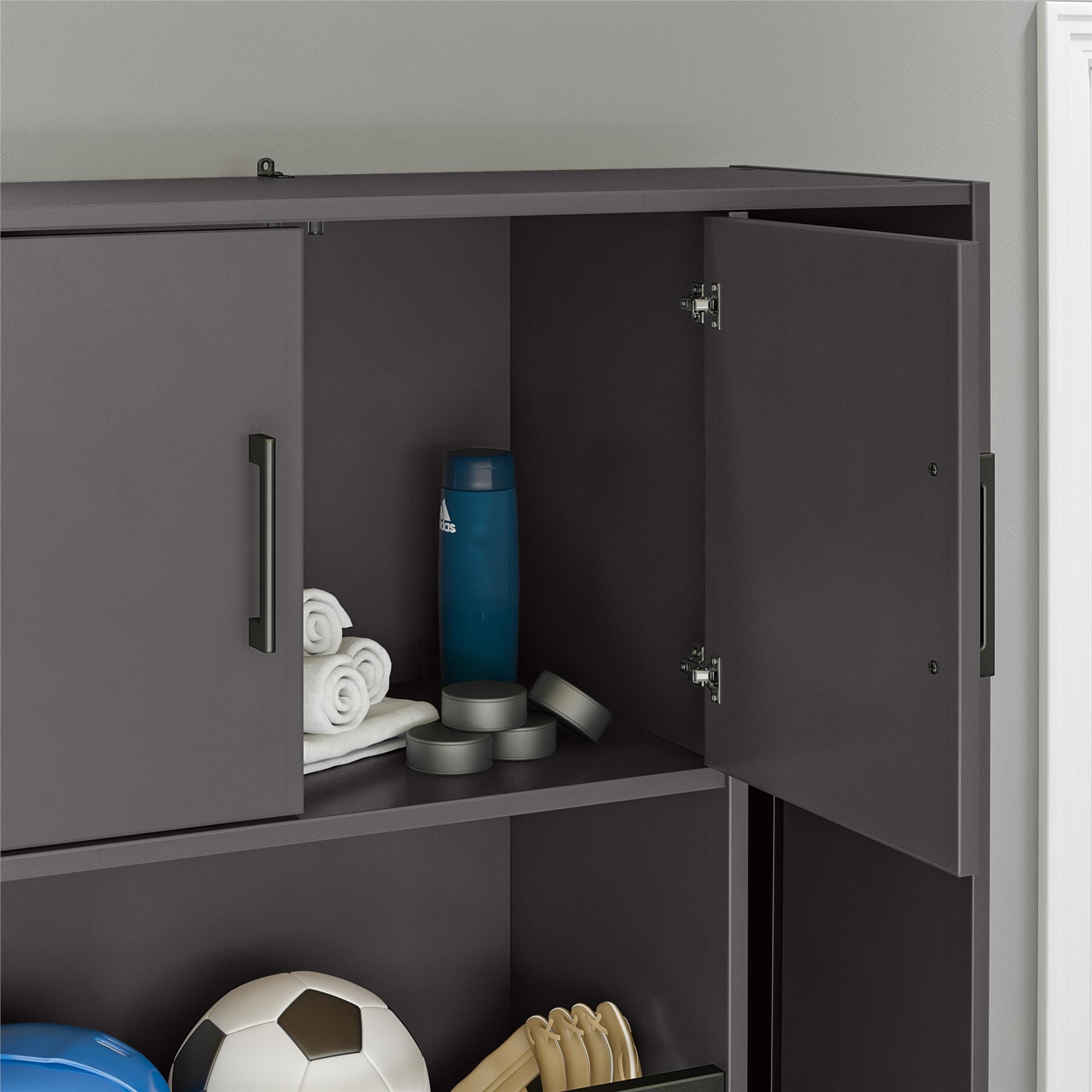 Gabinete de almacenamiento de utilidad independiente Graphite de aglomerado Ameriwood Home Amplus 35.67 pulgadas de ancho x 76.65 pulgadas de alto DE53529