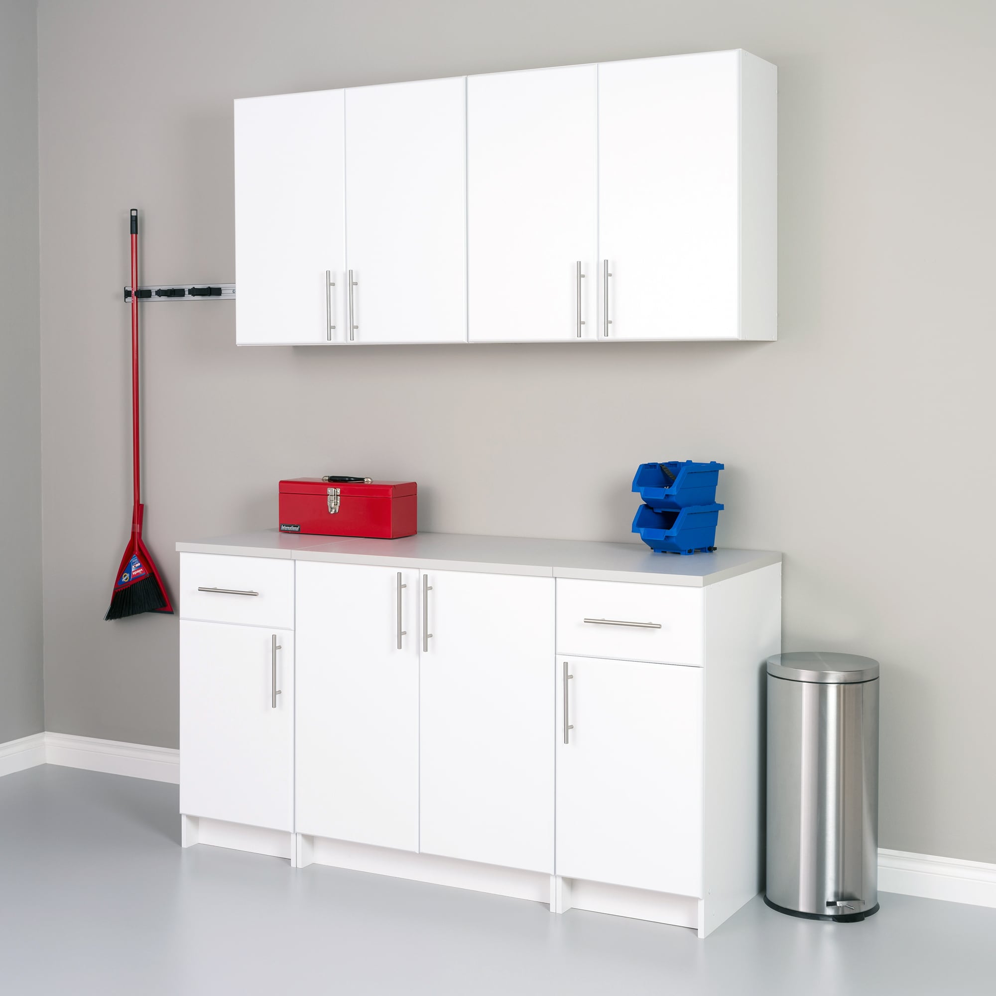Gabinete de almacenamiento de utilidad montado en la pared blanco de madera compuesta Elite de 32 pulgadas de ancho x 30 pulgadas de alto de Prepac WEW-3230