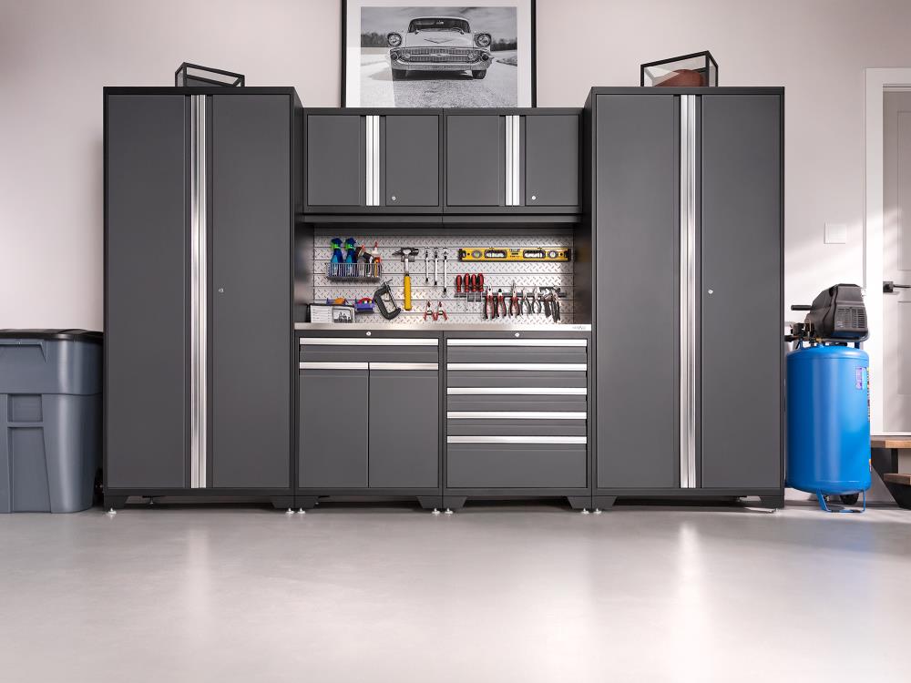 Sistema de almacenamiento para garage en acero gris carbón de 12 gabinetes NewAge Products de 256.0 pulgadas de ancho, 84.75 pulgadas de alto y 24.0 pulgadas de profundidad 52198