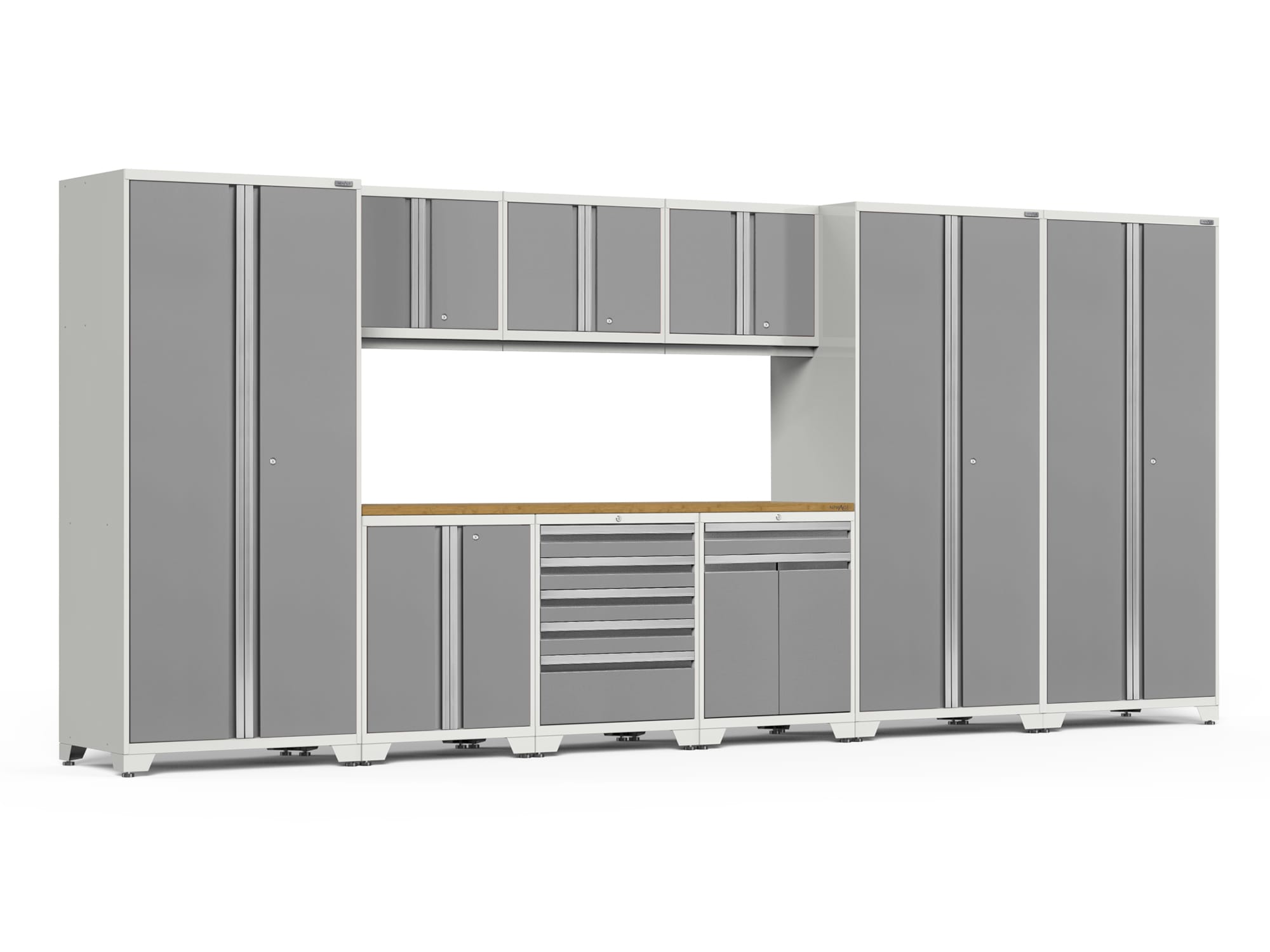 Sistema de almacenamiento para garage de acero platino con 9 gabinetes de NewAge Products de 192 pulgadas de ancho x 84.75 pulgadas de alto x 24 pulgadas de profundidad 52551