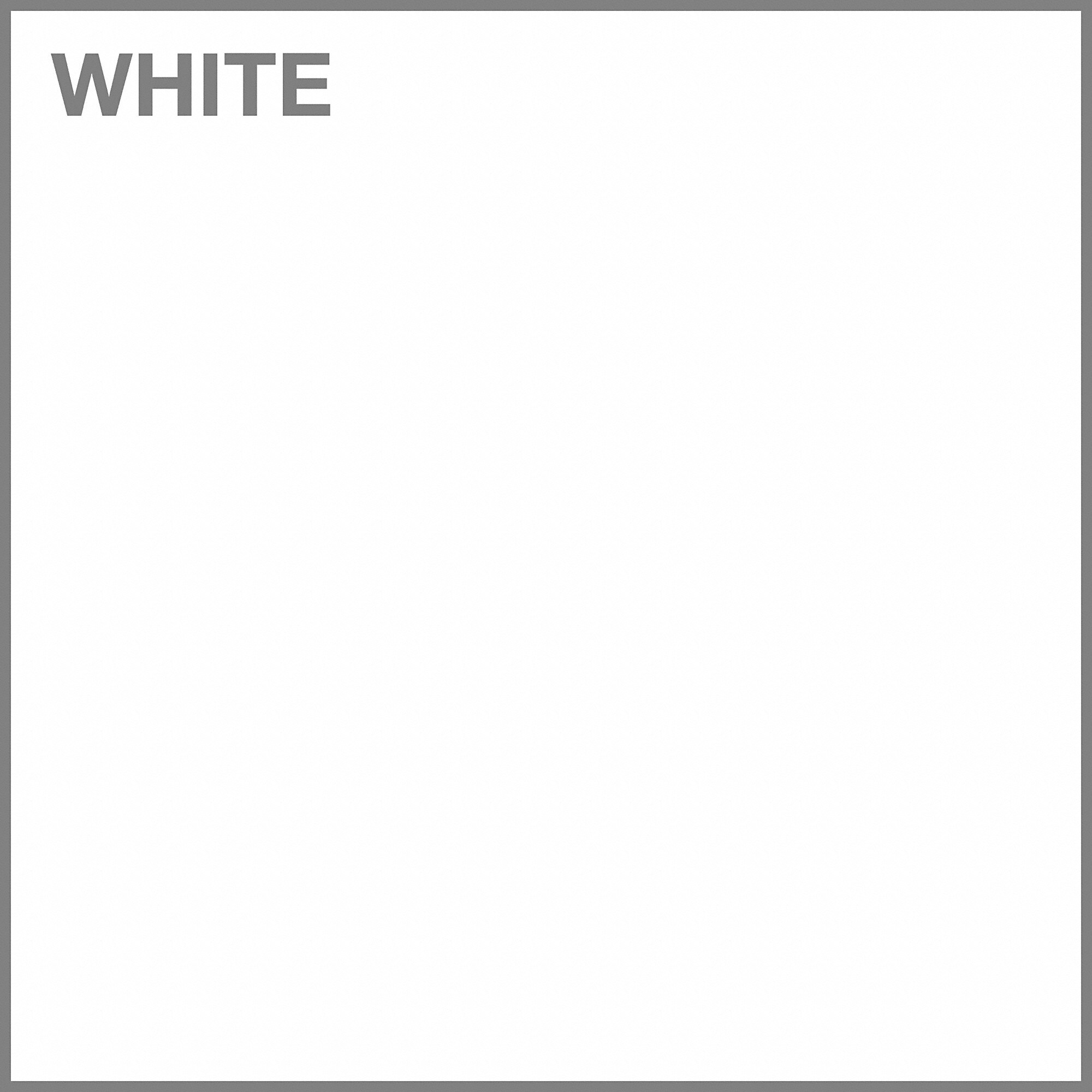 Gabinete de almacenamiento independiente de utilidad en madera compuesta blanca de 28.3464 pulgadas de ancho x 33.9763 pulgadas de alto de Bush Business Furniture