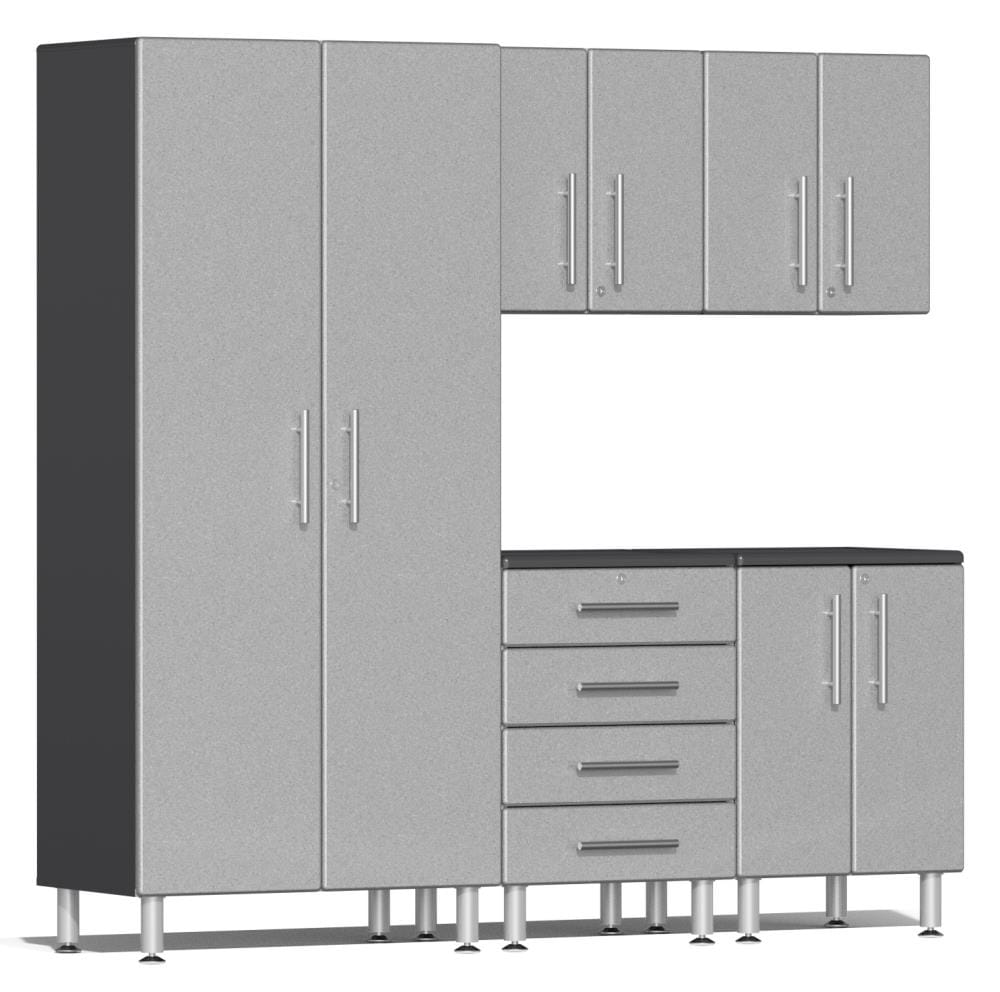 Sistema de almacenamiento para garaje Ulti-MATE 82.7 pulgadas de ancho x 80 pulgadas de alto x 21 pulgadas de profundidad con 5 gabinetes de madera compuesta, frentes metálicos plateados sobre cajas grises. UG22050S