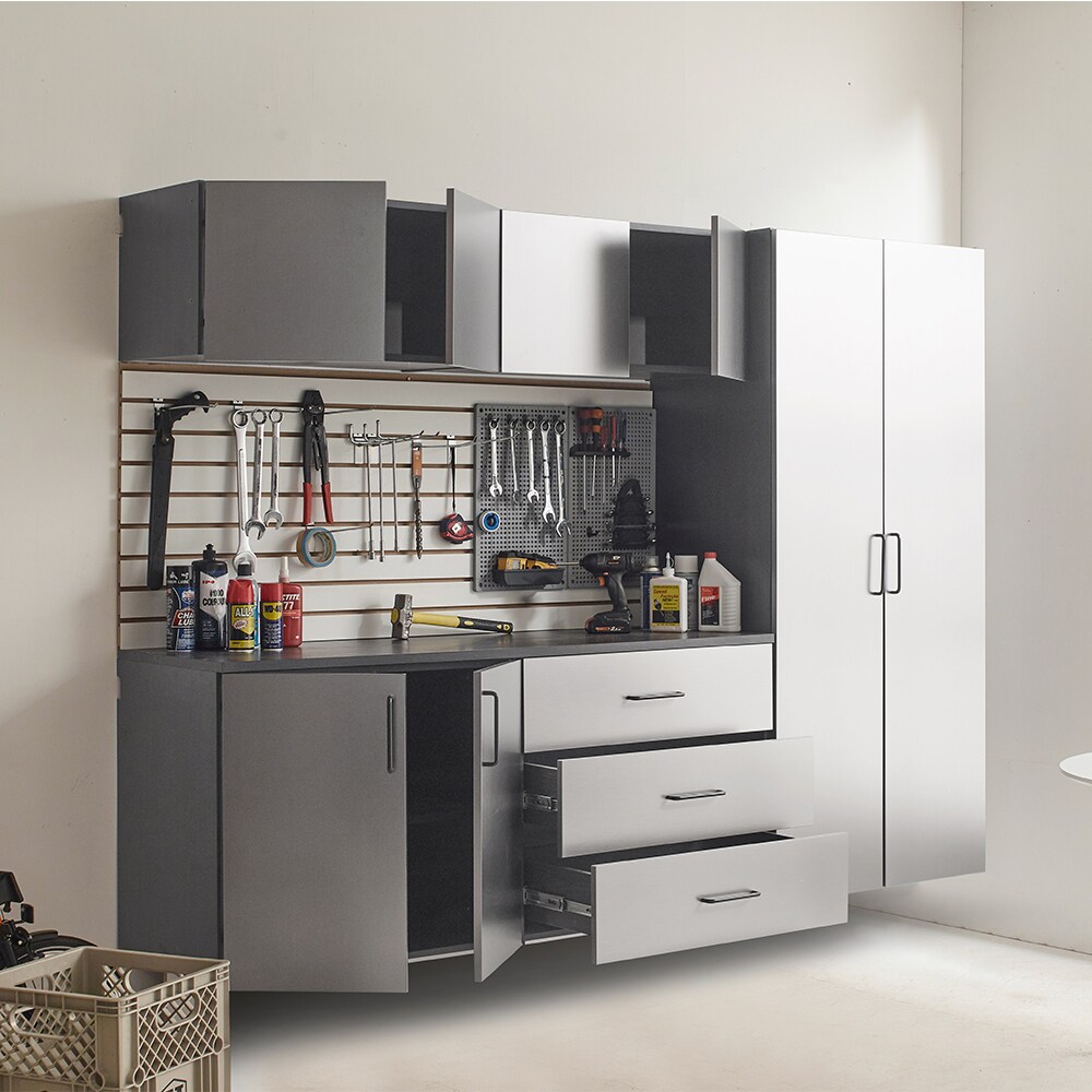 Sistema de almacenamiento para garaje en gris metálico de madera con 5 gabinetes de 96 pulgadas de ancho x 79 pulgadas de alto x 20 pulgadas de profundidad Klair Living AST-AB2CD