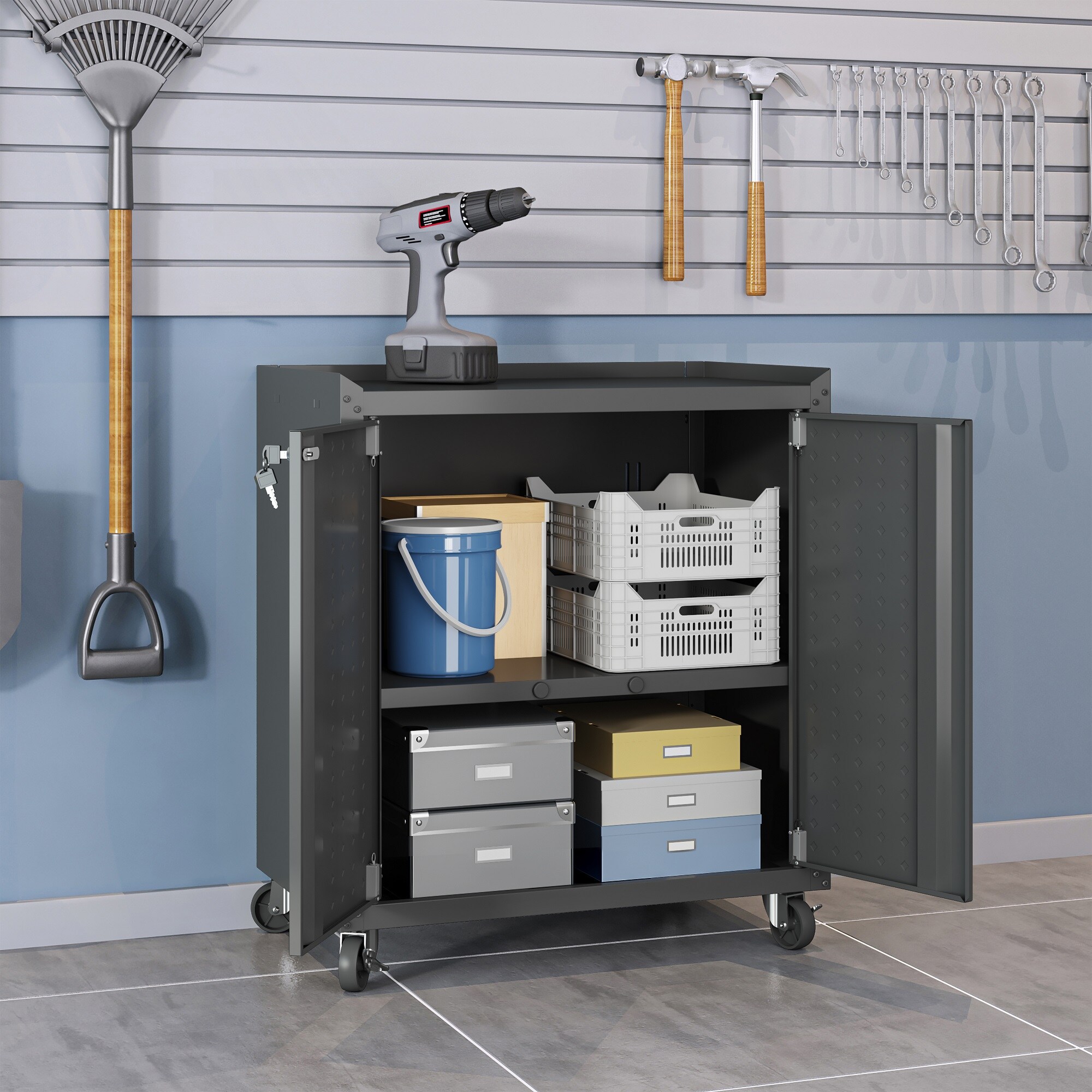 Gabinete de garaje independiente de aluminio en gris de 30.3 pulgadas de ancho x 31.5 pulgadas de alto x 18.2 pulgadas de profundidad de Manhattan Comfort Fortress 3GMCC-CH