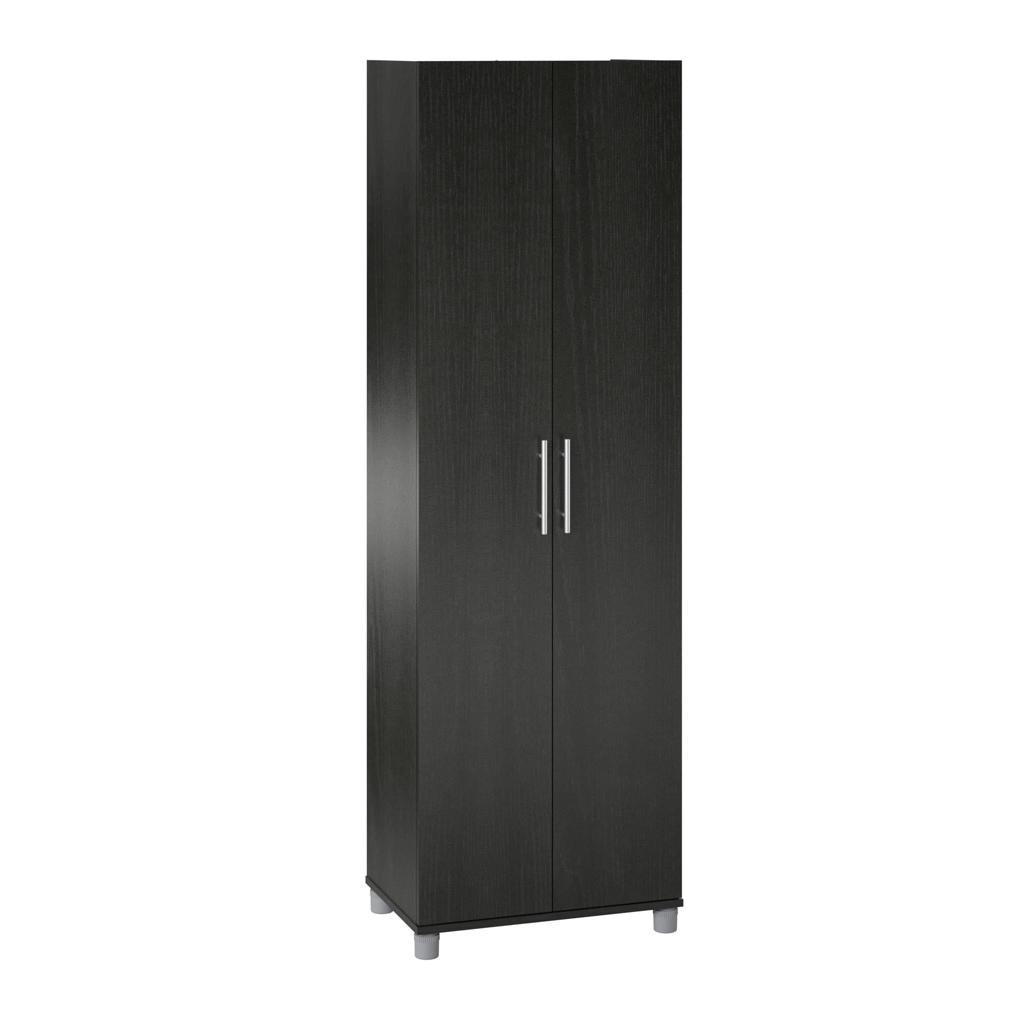 Gabinete de almacenamiento de utilidad independiente de madera compuesta de Roble Negro/Roble Nocturno Ameriwood Home Camberly 23.7 pulgadas de ancho x 74.3 pulgadas de alto 2579335COM