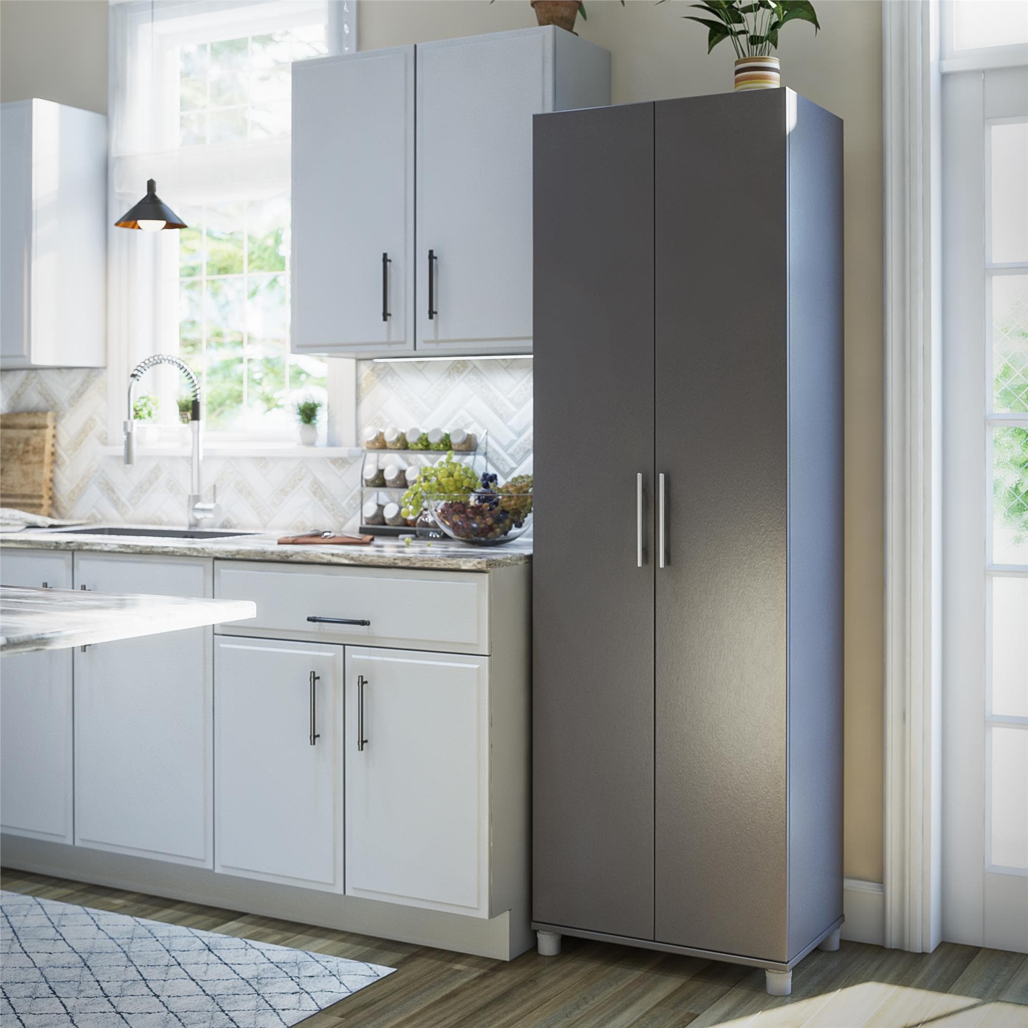 Gabinete de almacenamiento de utilidad independiente de compuesto de madera color gris grafito/gris grafito Ameriwood Home Camberly 23.7 pulgadas de ancho x 74.29 pulgadas de alto 2579408COM