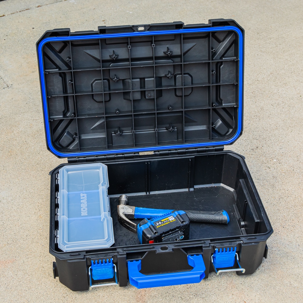 Caja de herramientas de plástico negro Kobalt CASESTACK de 21.25 pulgadas de ancho x 7 pulgadas de alto x 14 pulgadas de profundidad KCS-SSBOX1-03