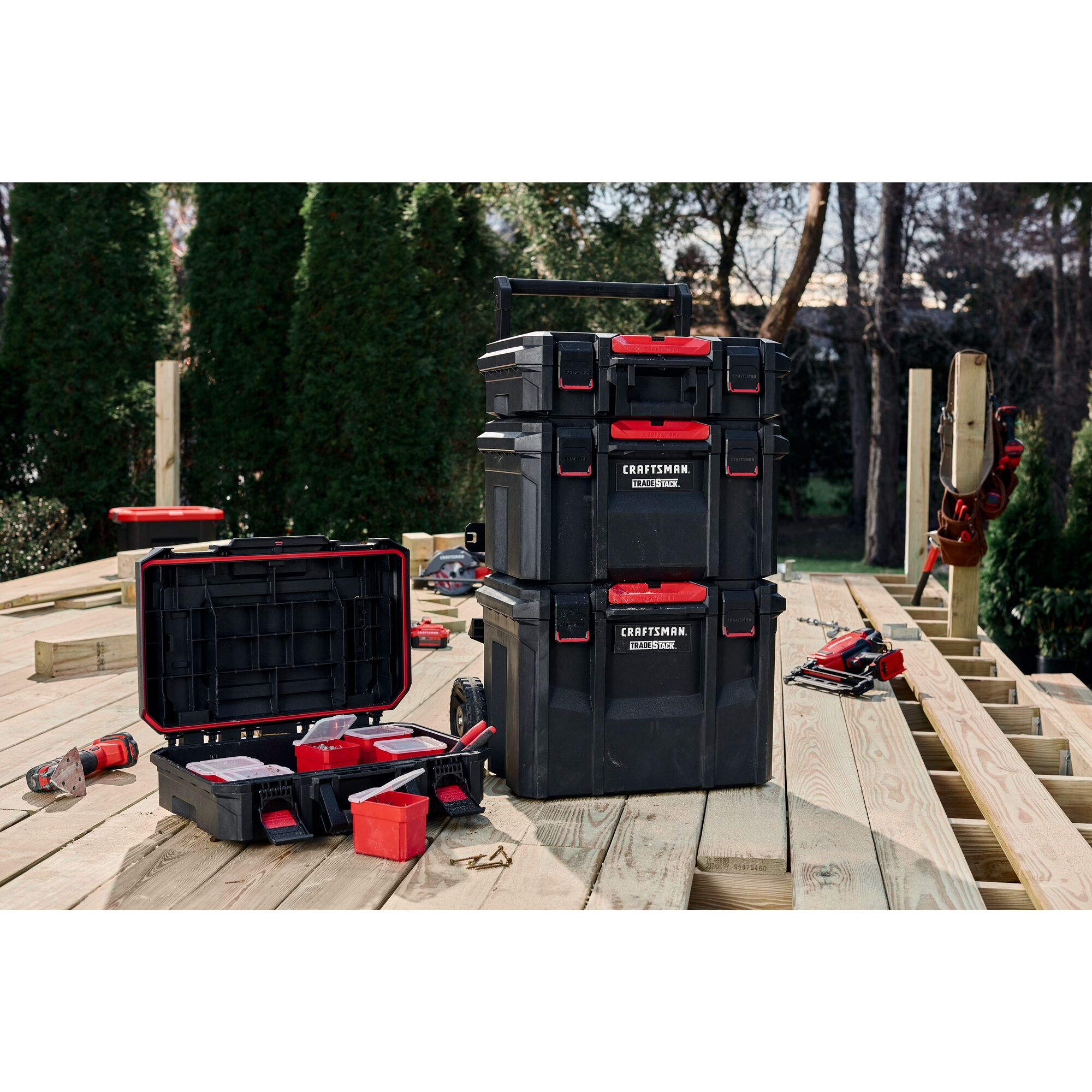 Caja de herramientas de espuma estructural negra CRAFTSMAN TRADESTACK de 21.625 pulgadas de ancho x 12.125 pulgadas de alto x 14.625 pulgadas de profundidad CMST21430